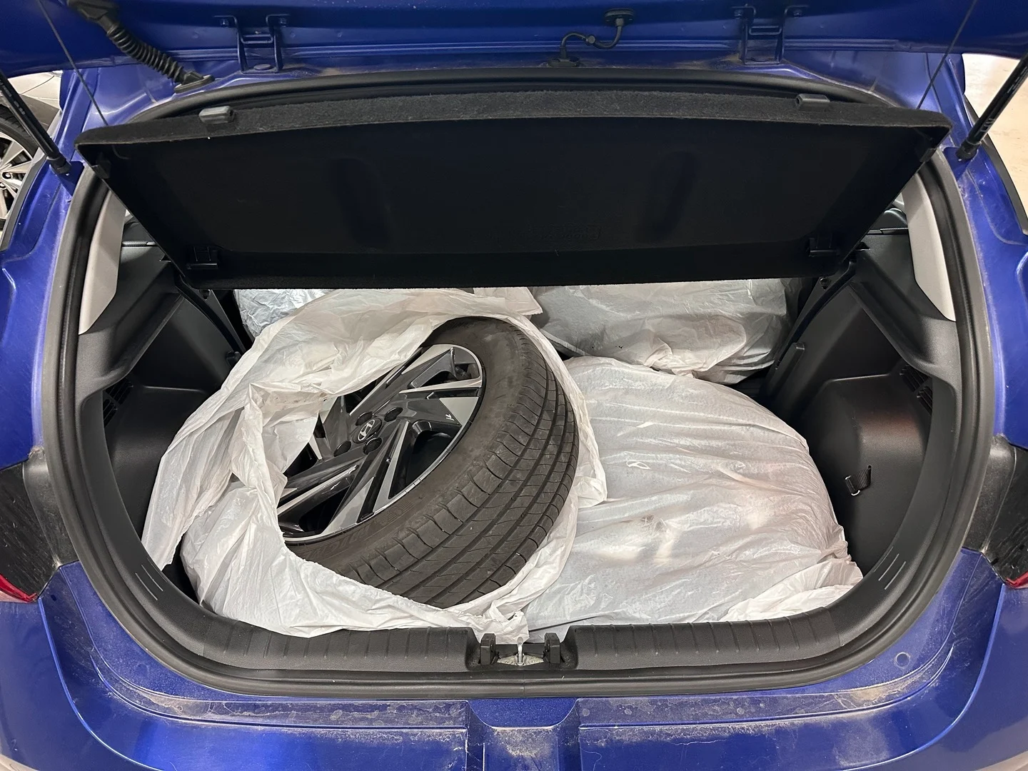 Car Image - 7B6H6D4YVNGlY6DRS0YRv5