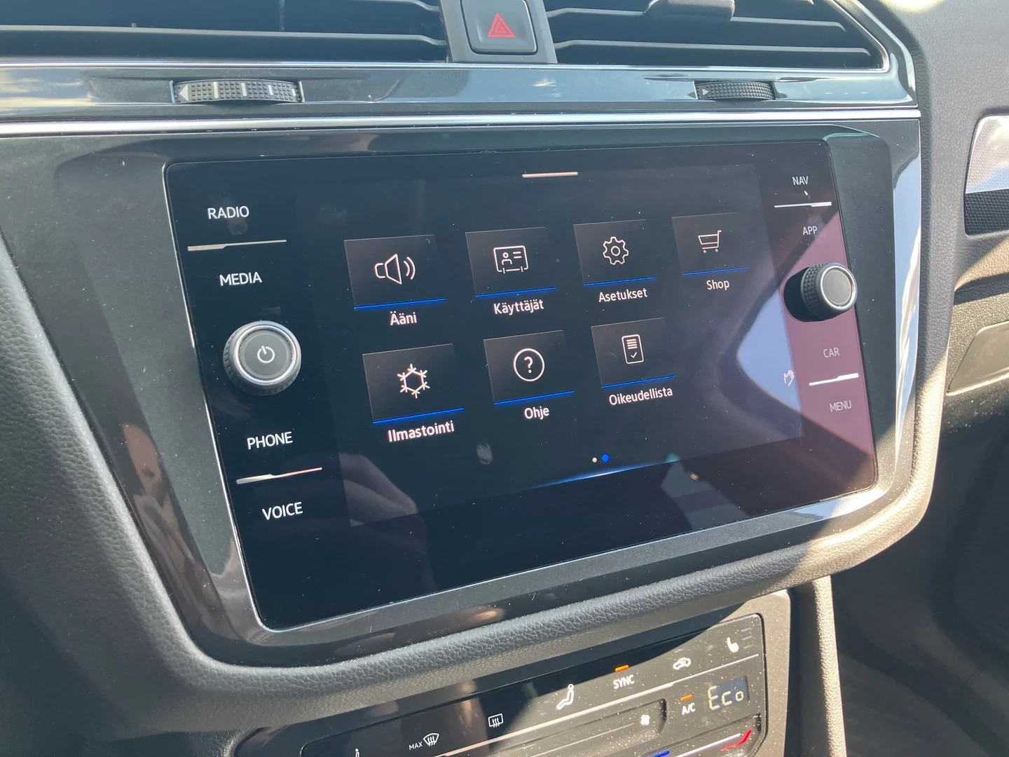 Car Image - 6HfWw7SBqkuv4D0w32uB49