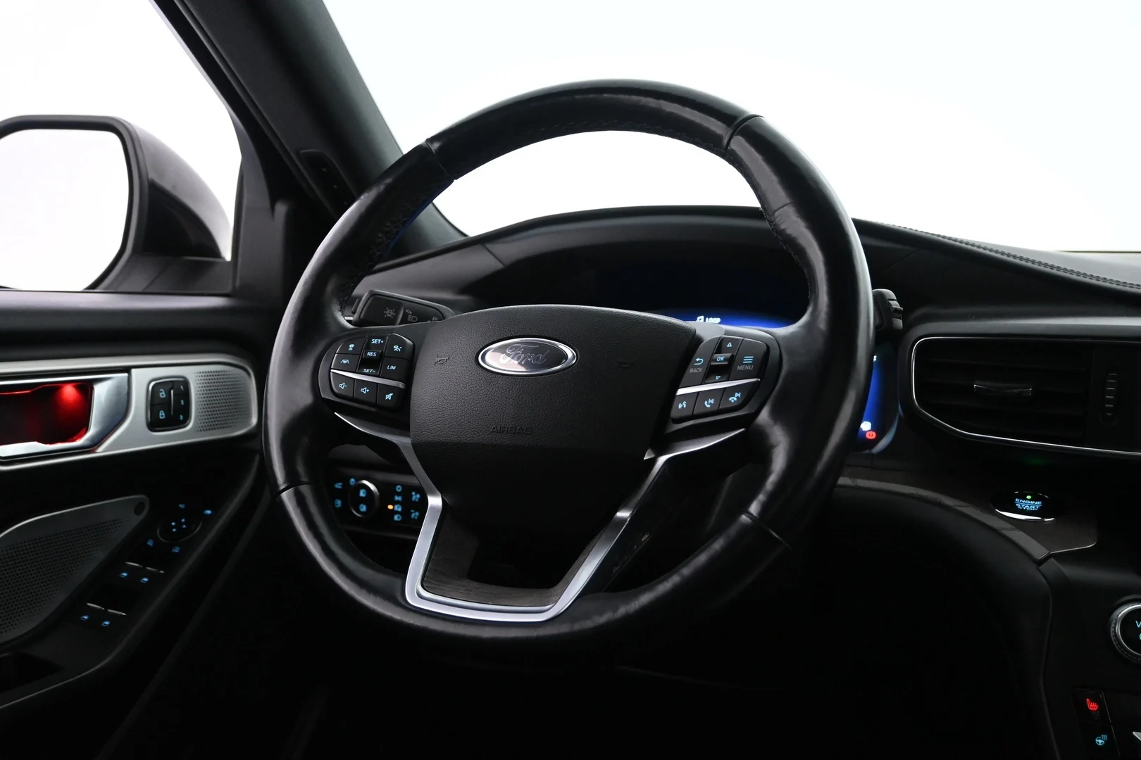 Car Image - 3tUXM4OLHujTWzotbVIg0Y
