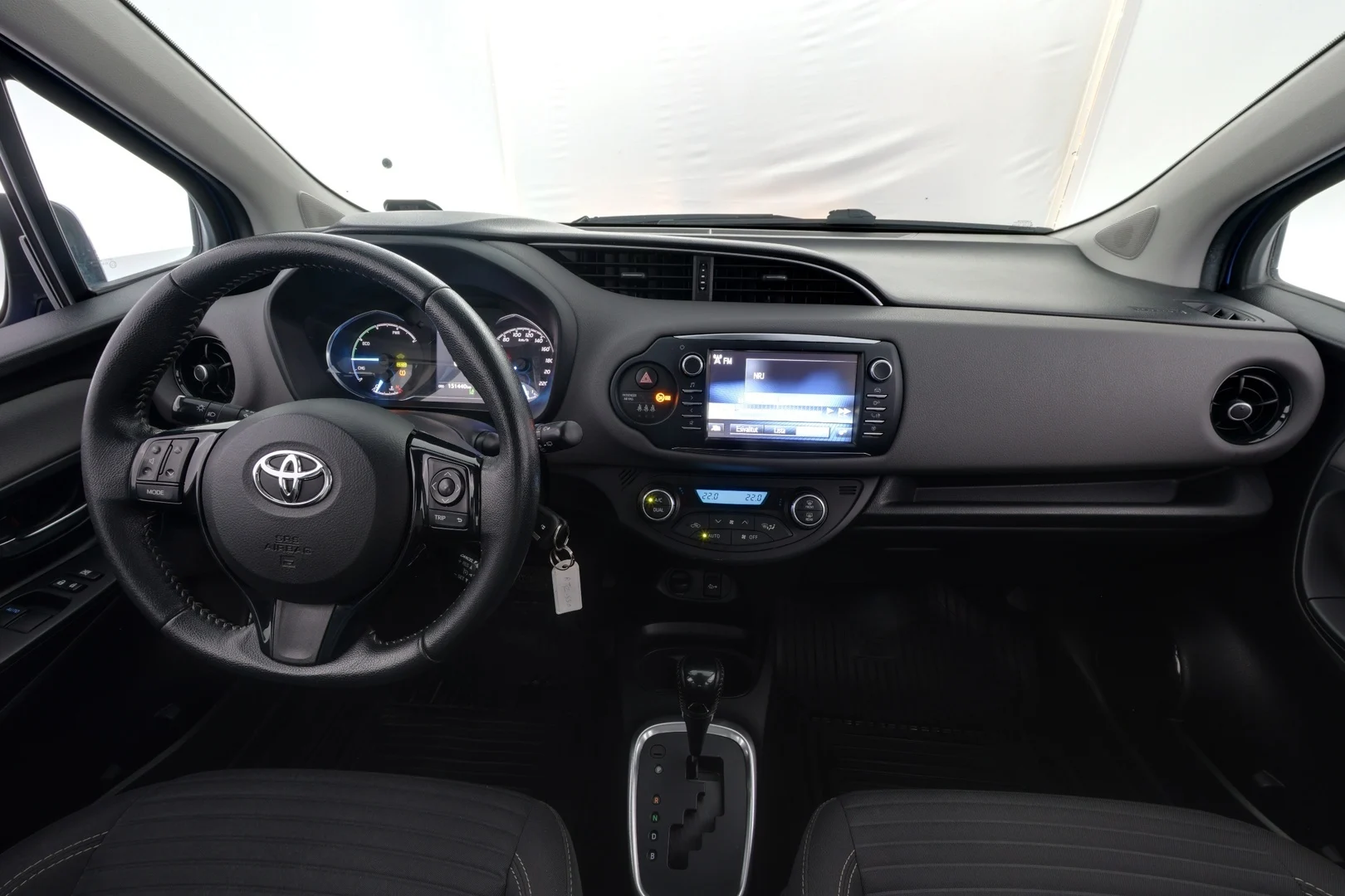 Car Image - 2Yzvl9yh7AztIwo2y00k0n