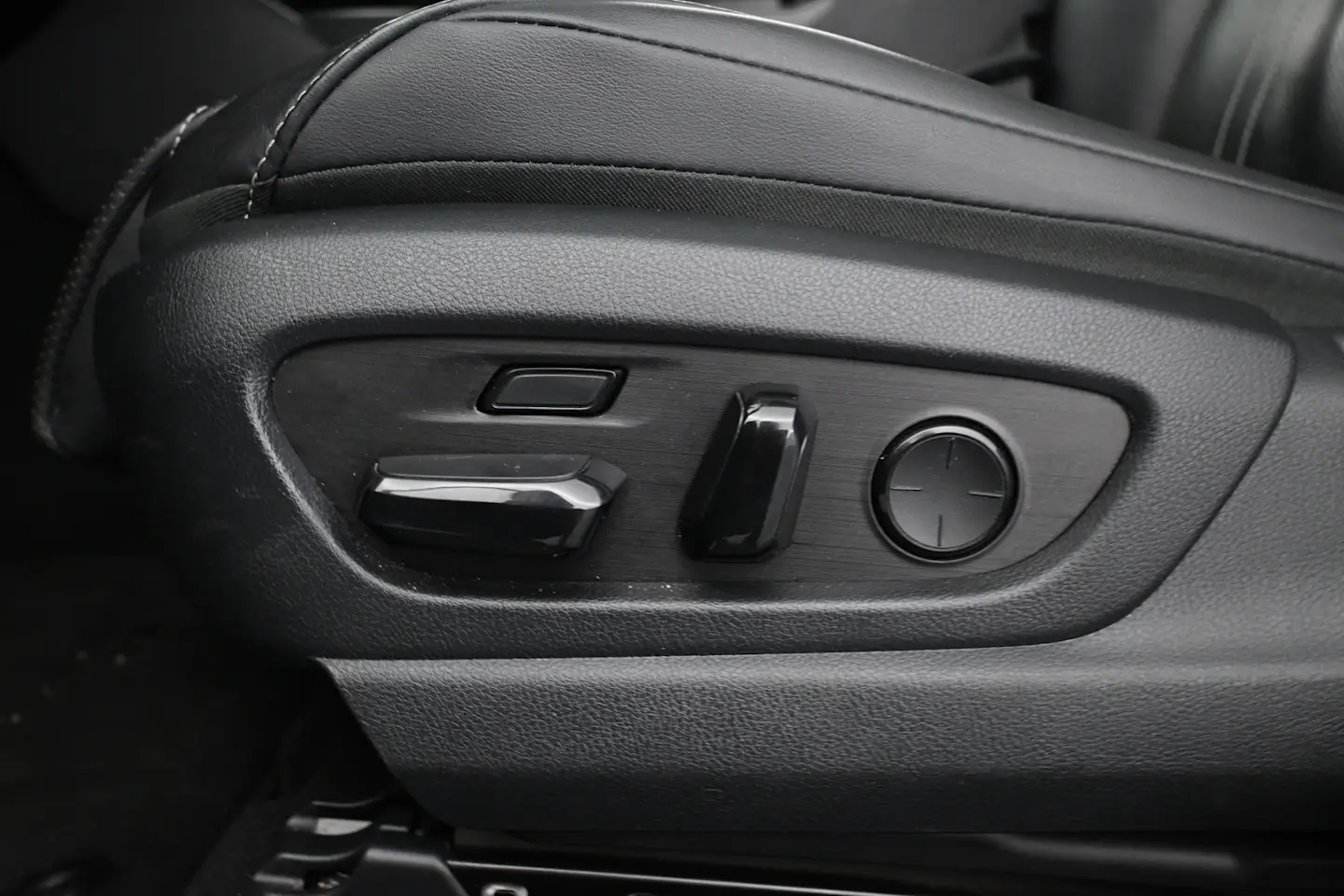 Car Image - 63x11O0UzOZKWnbv2nIHZO
