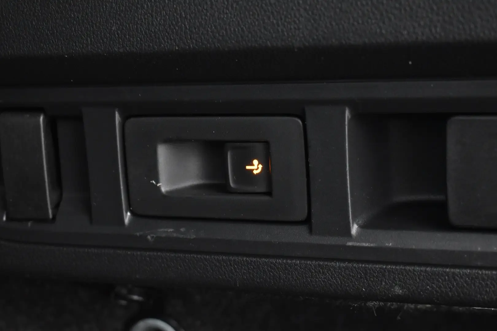 Car Image - 3r13dPwfsbMRi6Kjp9TTyD