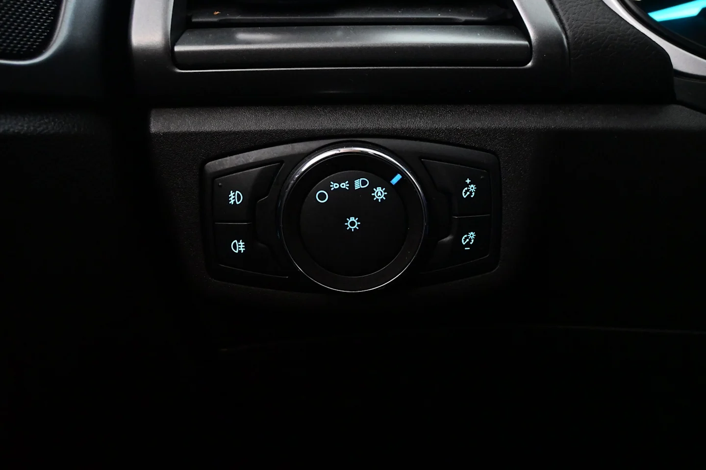 Car Image - 3eD3o1ufVPZogvVsTG1t6P