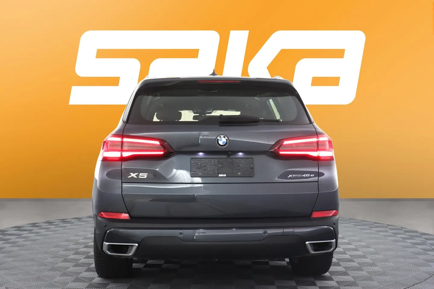Car Image - 3V4n9qpLNR0aiH8ULeAHRT