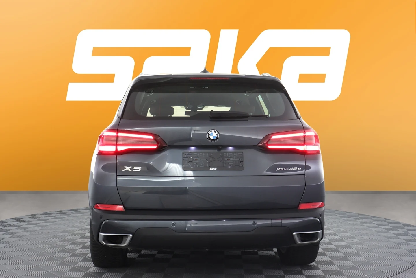 Car Image - 3V4n9qpLNR0aiH8ULeAHRT