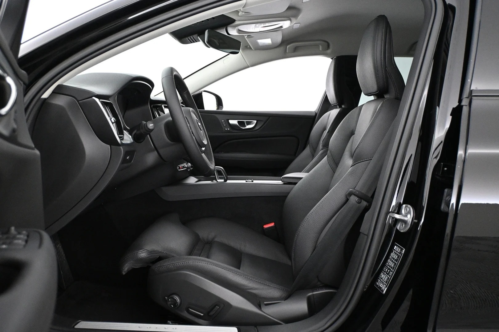 Car Image - 2KHXKG86YLICVrWQTo1RHF