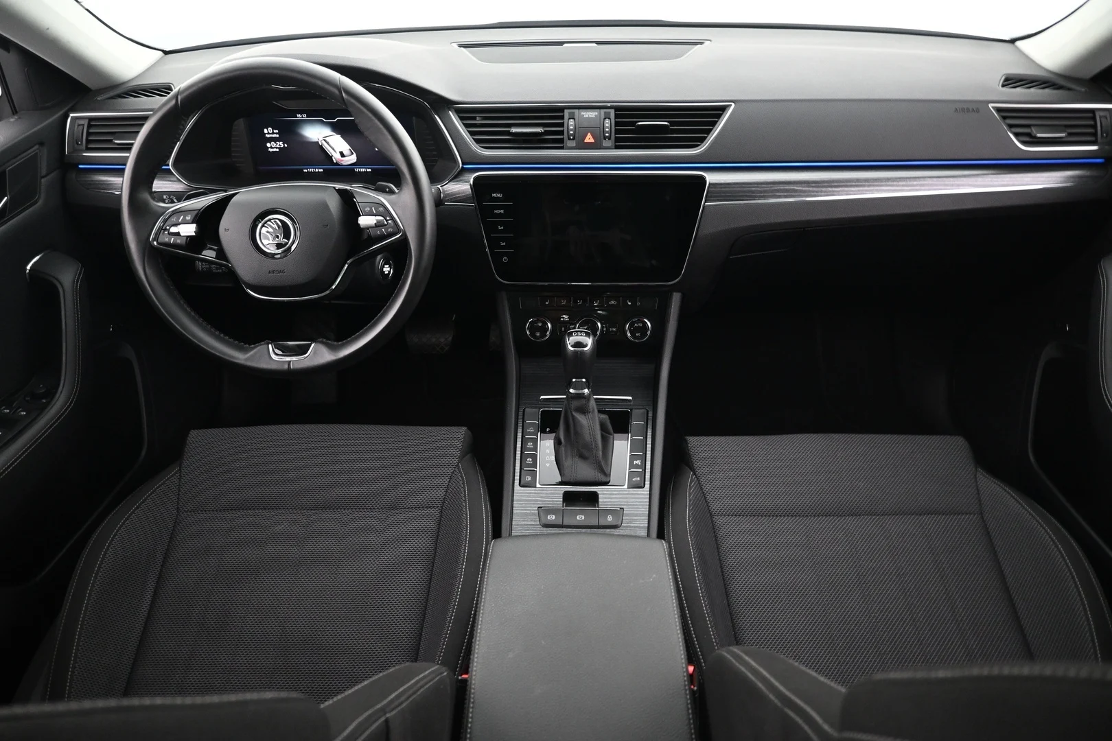 Car Image - QwY1cvke2E2trfcz2M1sv