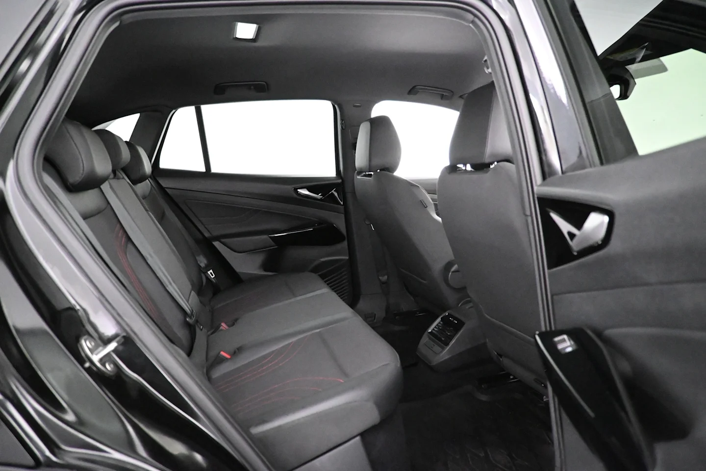 Car Image - 5YNj54Y1RuzhCQOH6hBX9z