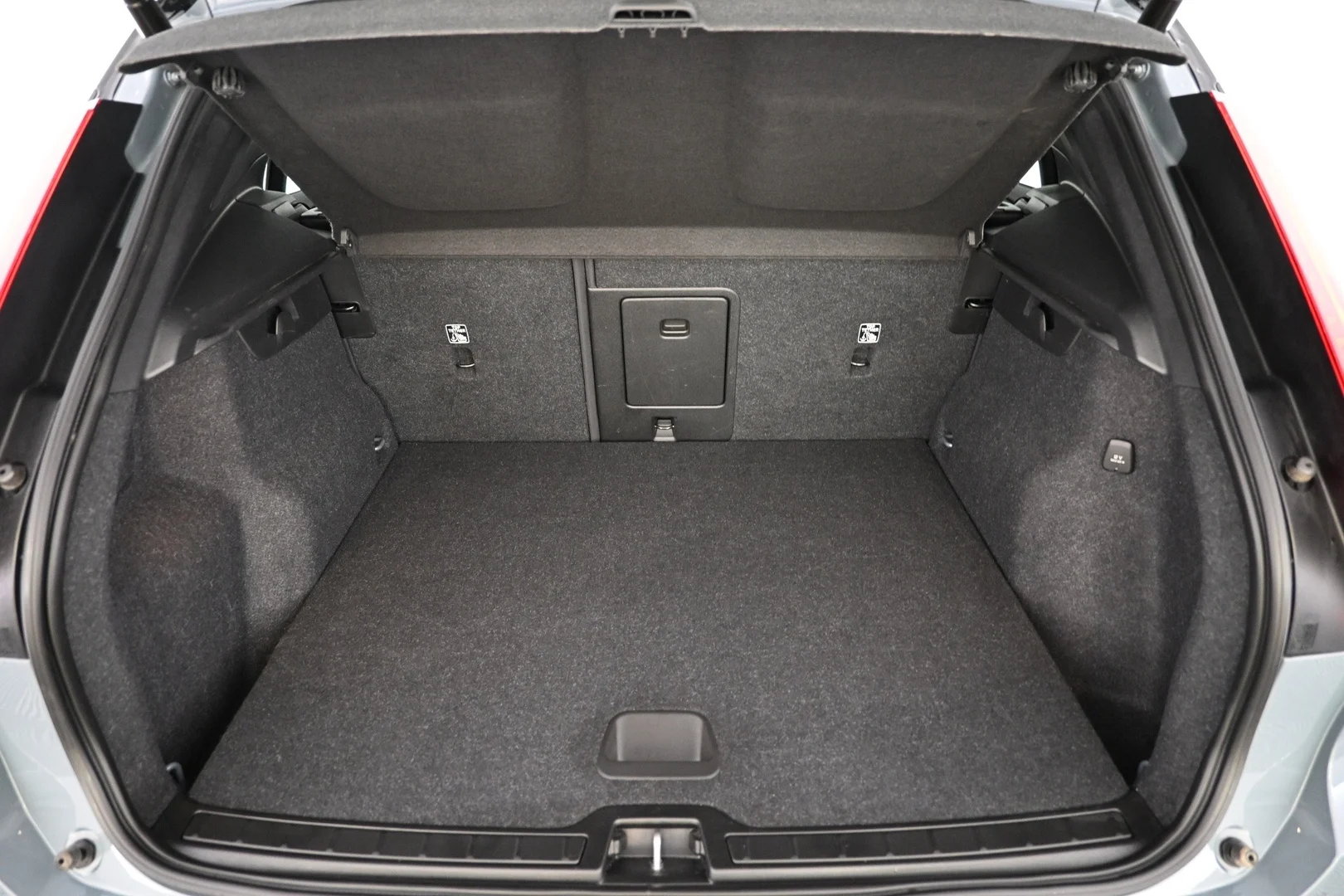 Car Image - Kj821CcfsaSwtk6lzrKK3