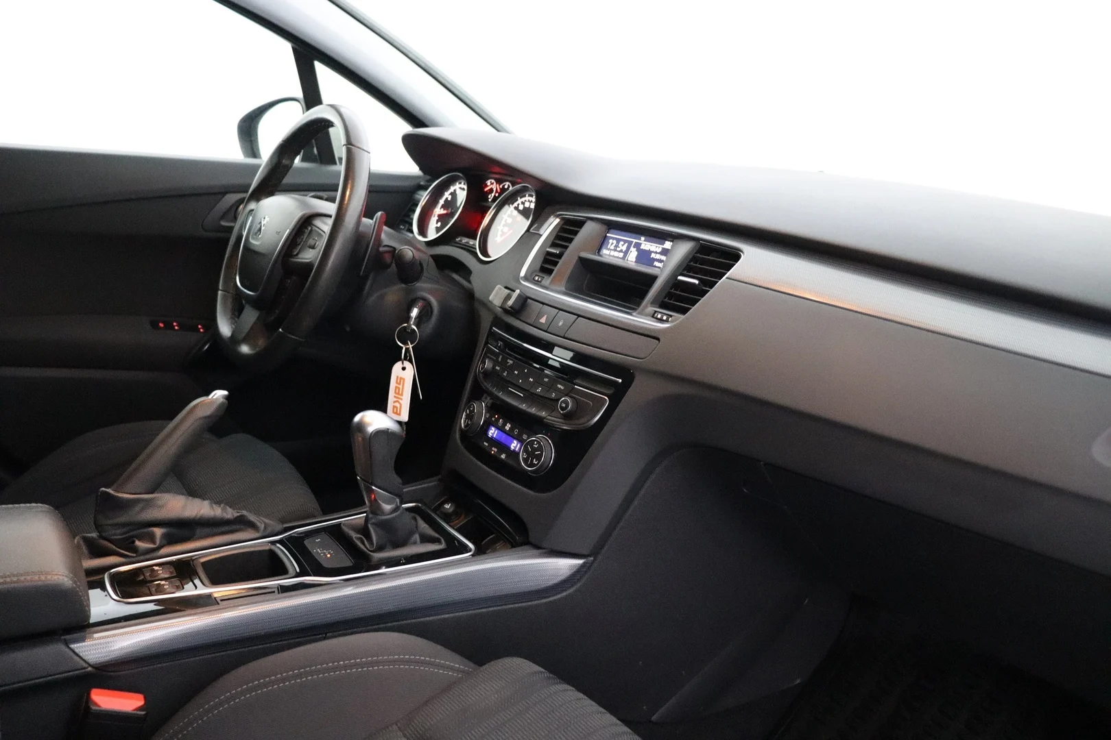 Car Image - 5t3rFjUcWBNxuRC5TX66o4
