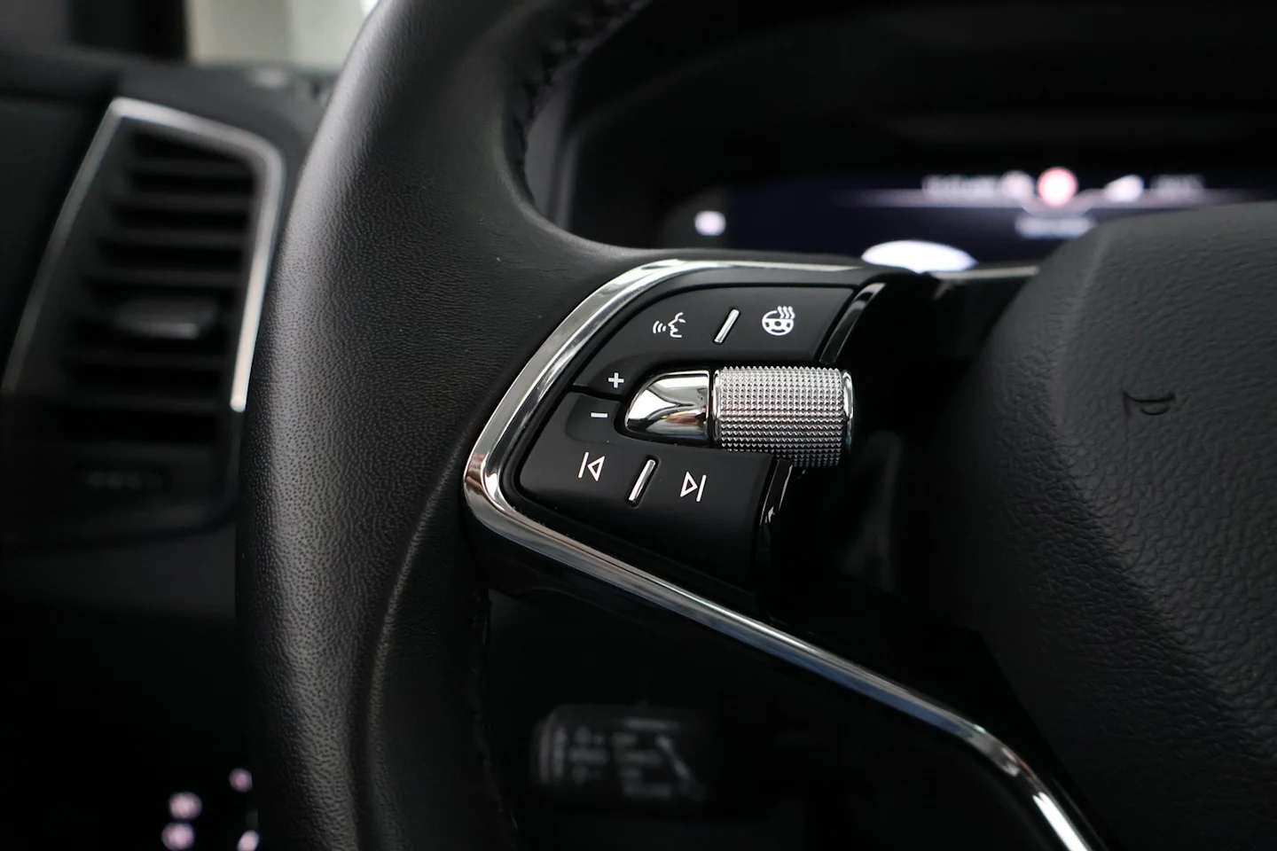 Car Image - 1CGVa0Q7YhDVu2kzgj6JRy