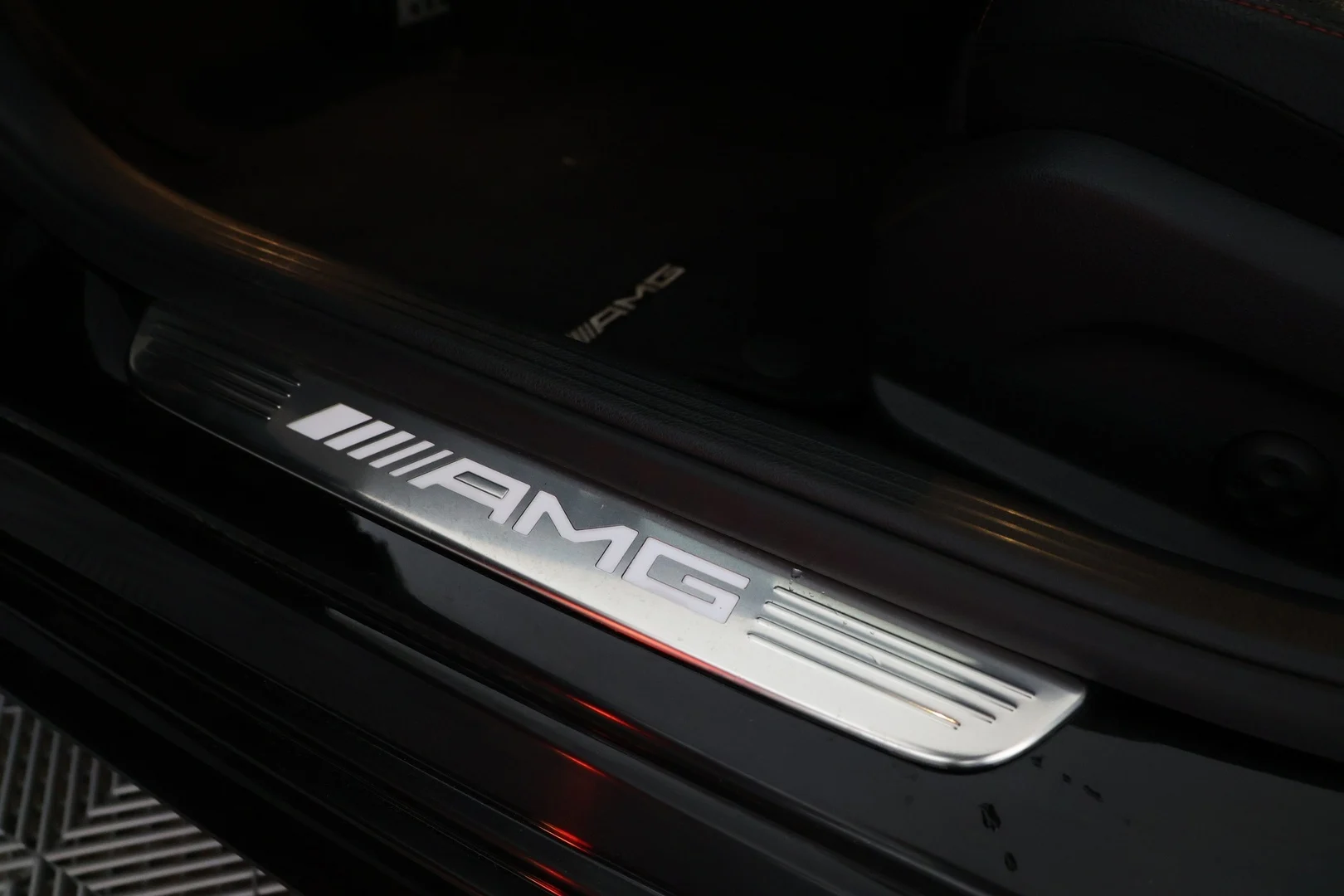 Car Image - 6bVdCsnUCrkZe1qKnR0V1h