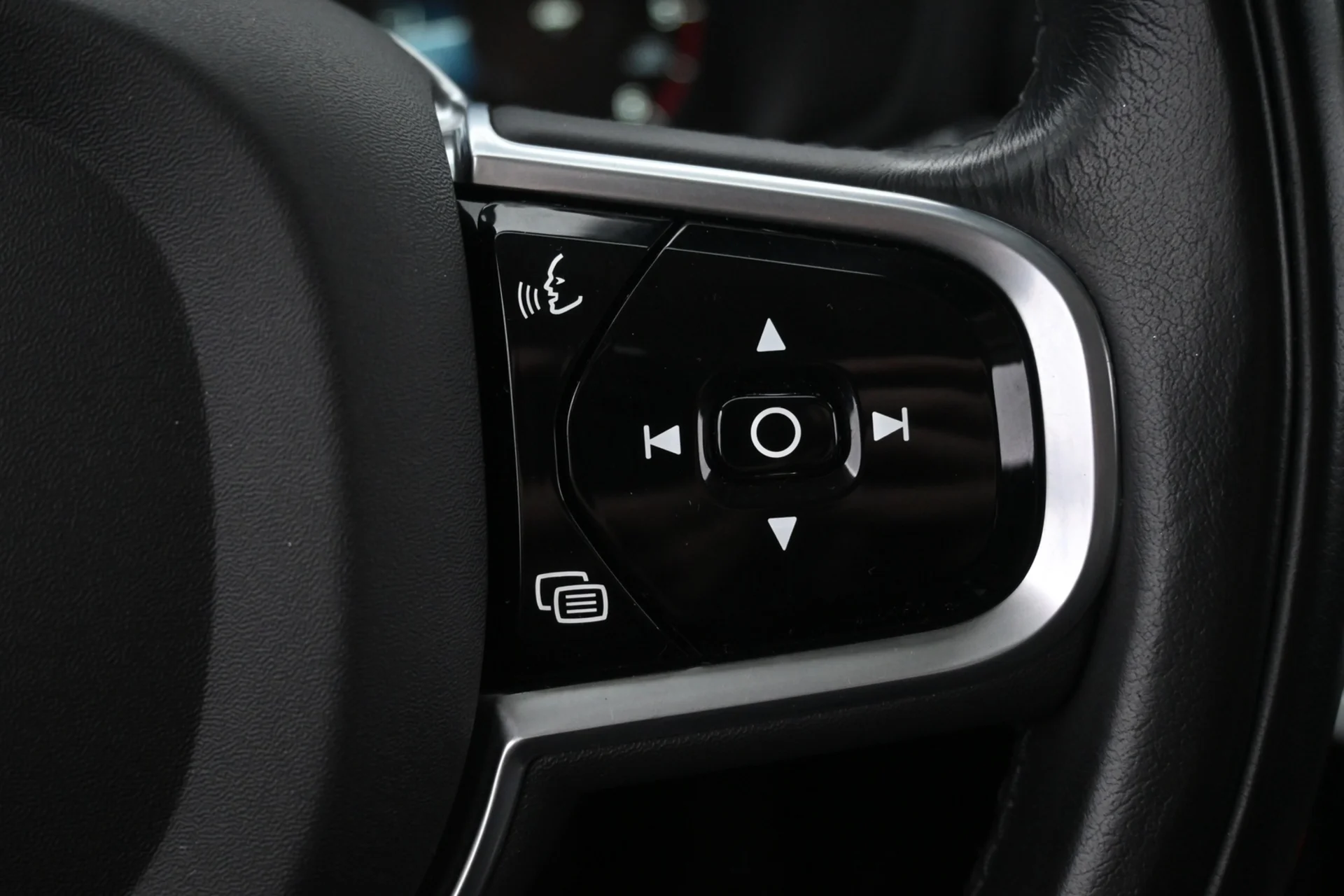 Car Image - 3Vy0y5tGRvFOU68M2GQ4ex