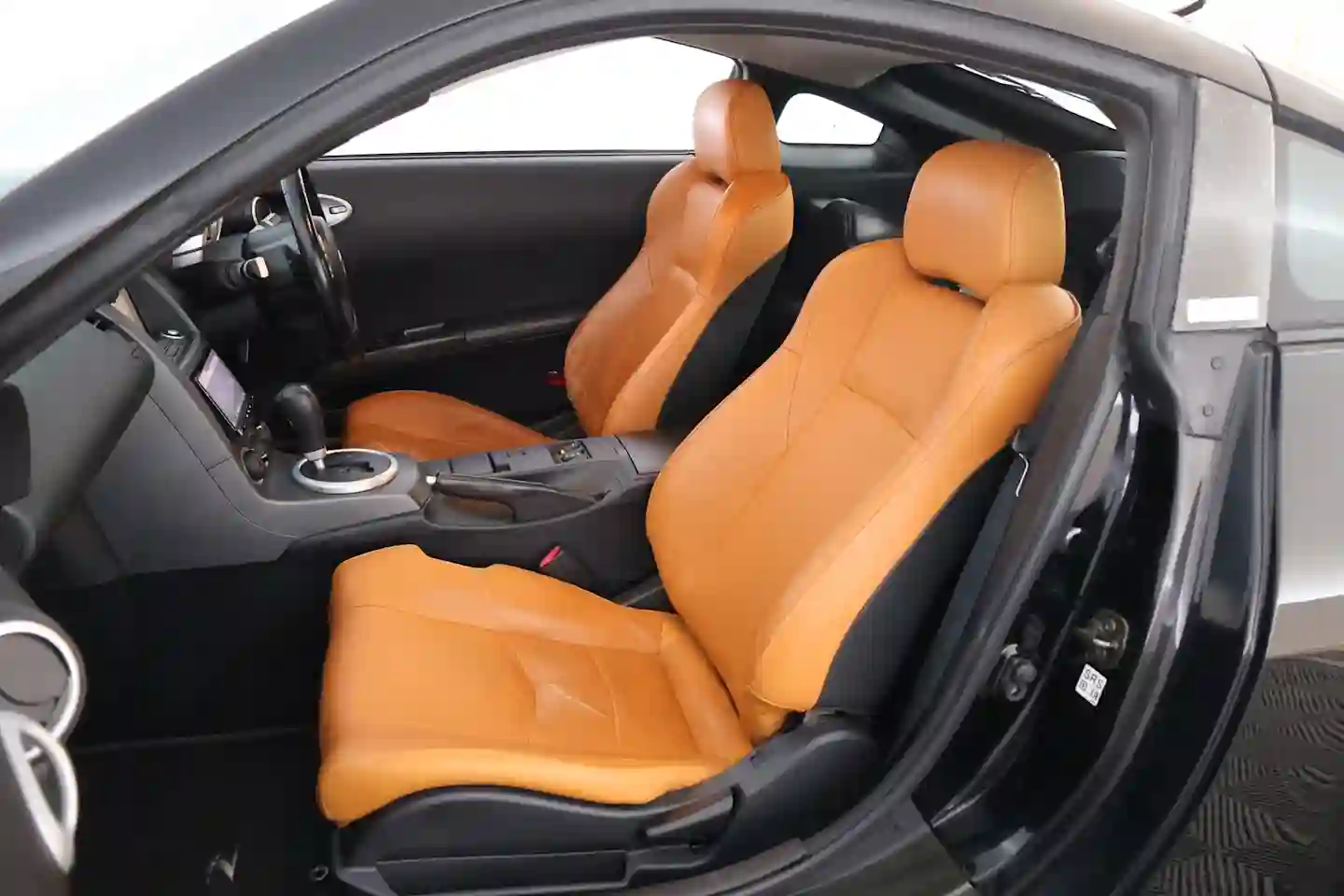 Car Image - 2IQlMaLn7fZWri32yoKlQG