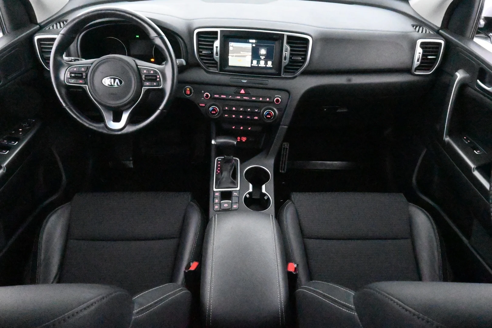 Car Image - 1ig3vtLMYxwhZOHKJzIQB5