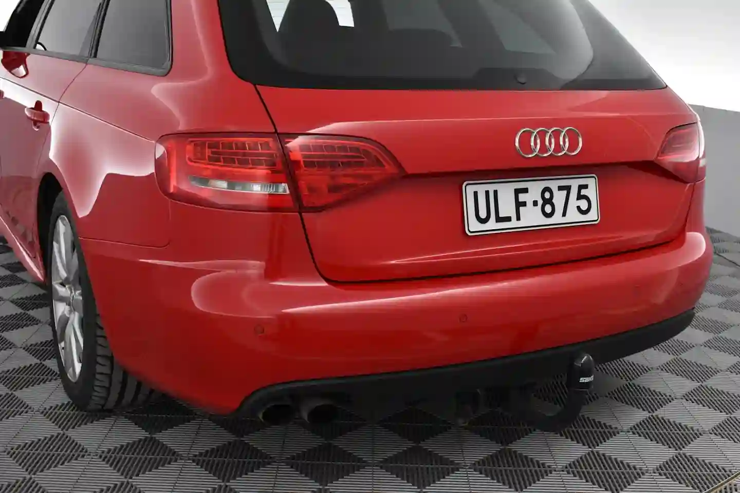 Car Image - 2jbcMh9pxuUbXjbrXkRy8N