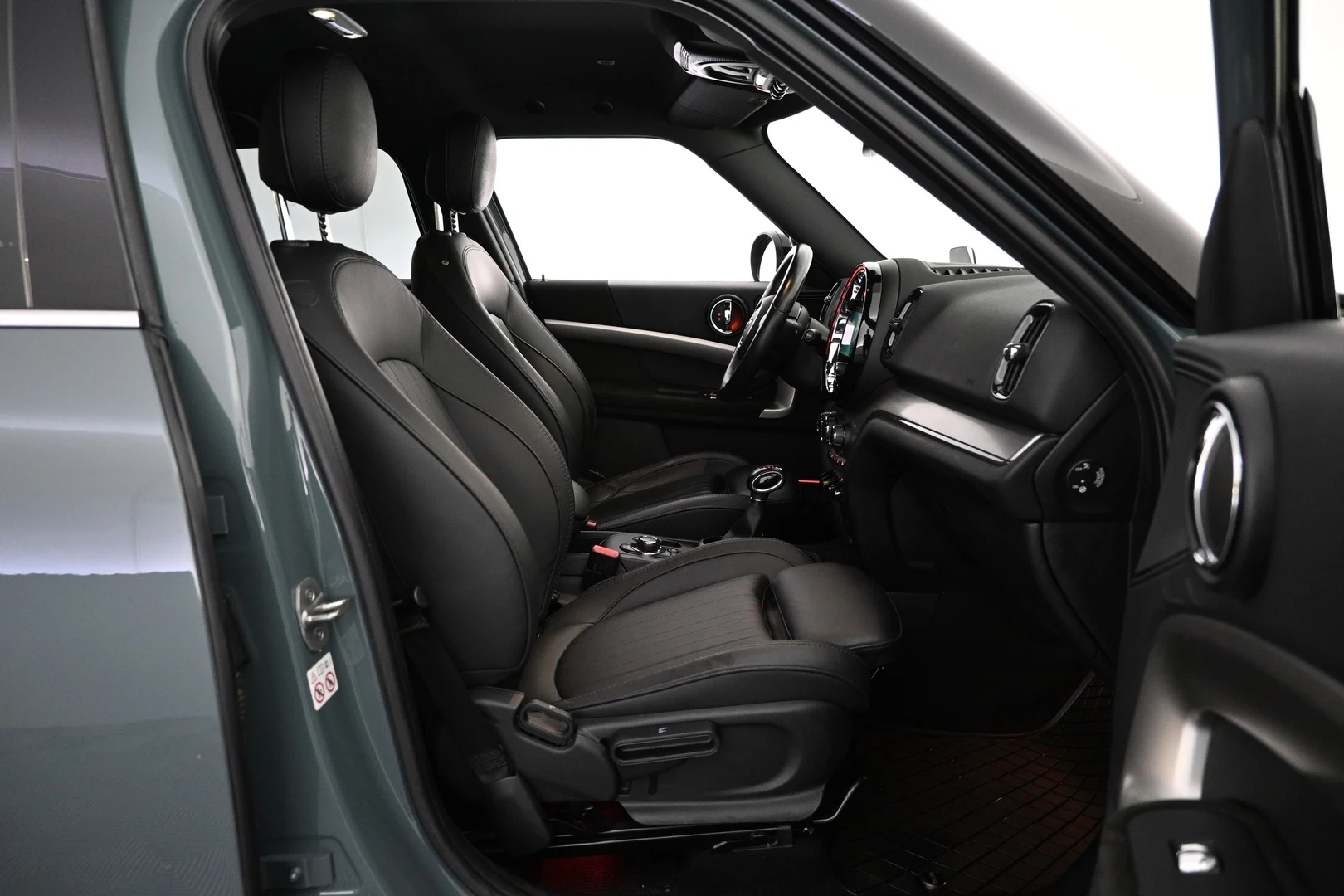 Car Image - 2j7cTH7gGRkAXgQlmsEWdQ
