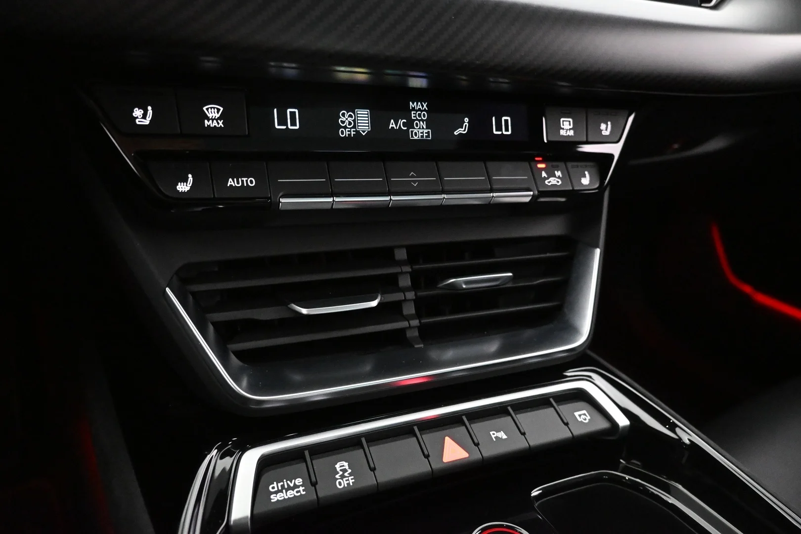 Car Image - 3lFU9XgN3VsanjiuCGeTjp