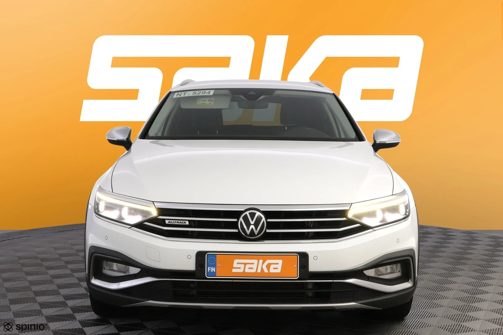 Car Image - 6VoXjVLh8U7sGnR8RzB8jA