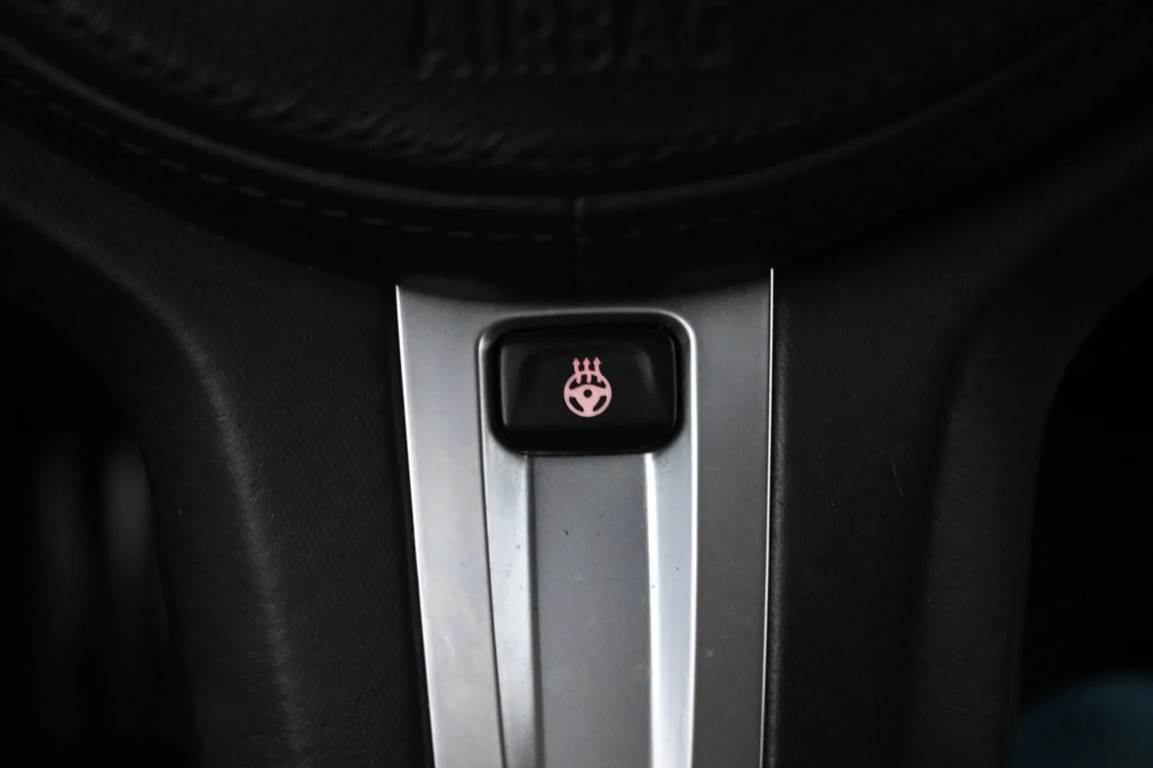 Car Image - 2f12cW4Nx5YHj1pMw3jhgX