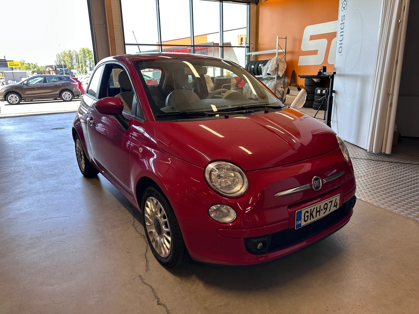 Car Image - 3wR0Zbb6rNKZnsCGZgKYOl