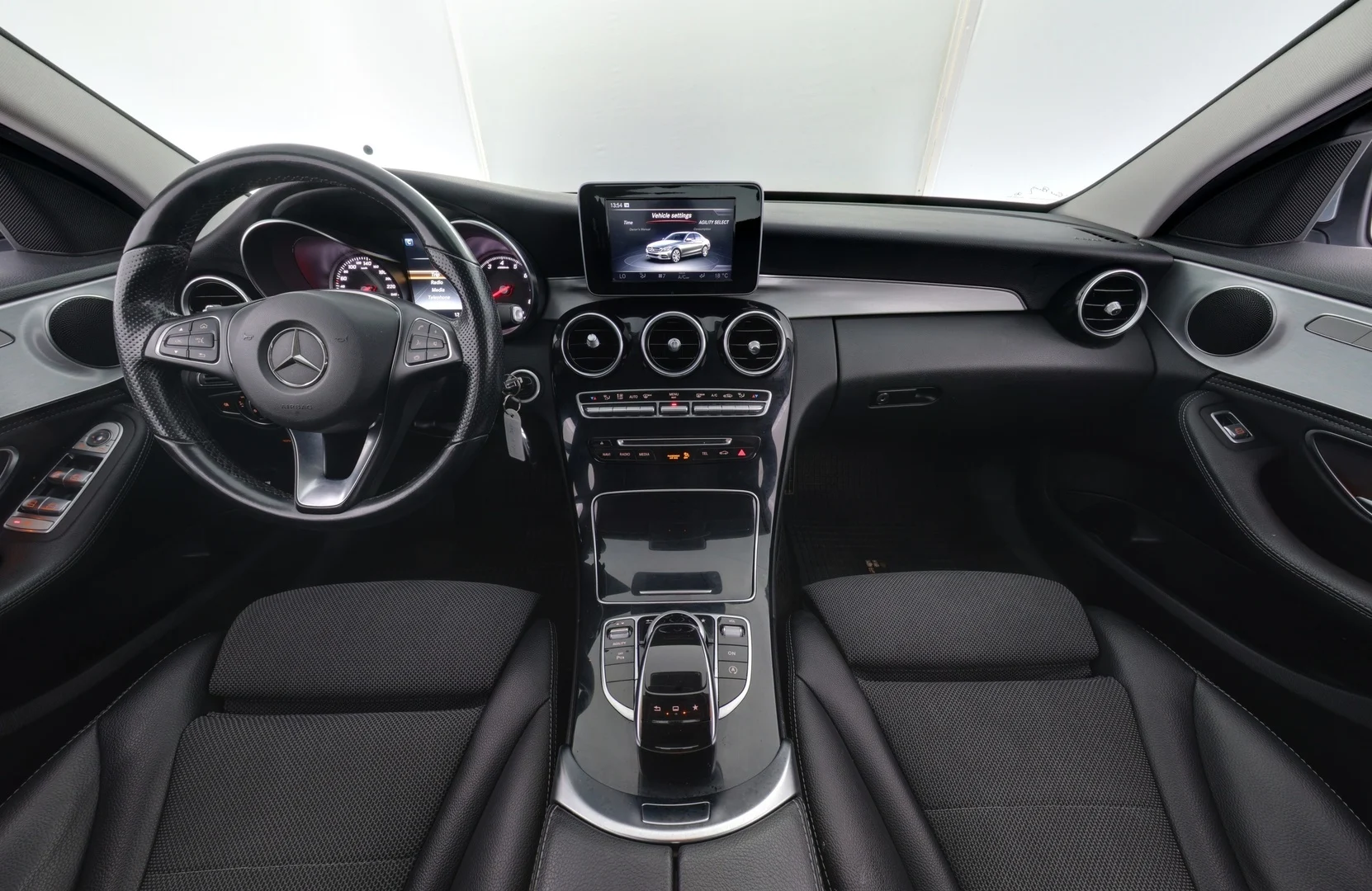 Car Image - 2bP3rTNCnDBrrtjeQYo8p6