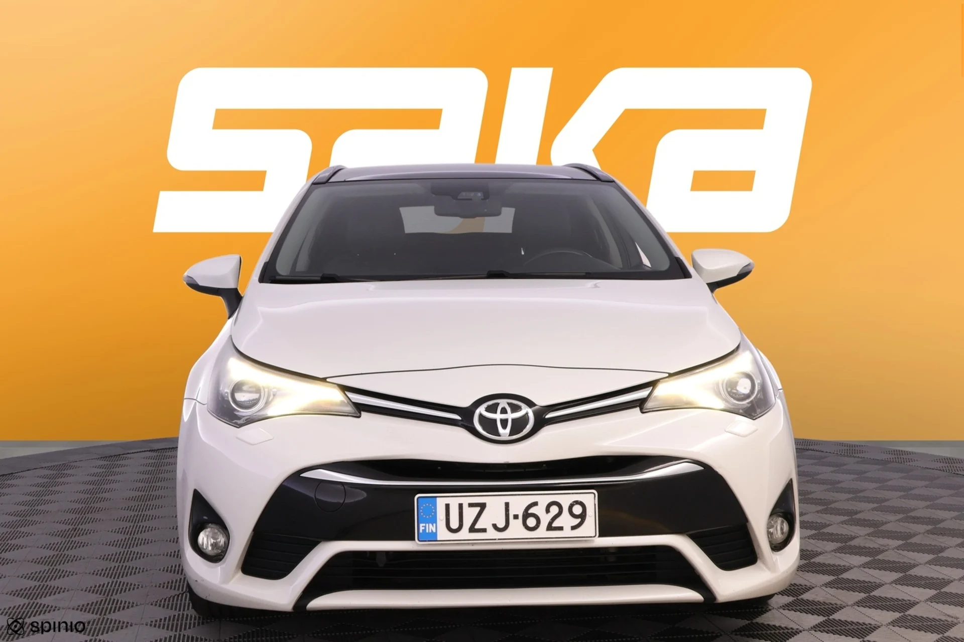 Car Image - 2asLIyYU7LGdXux2GVtLRn