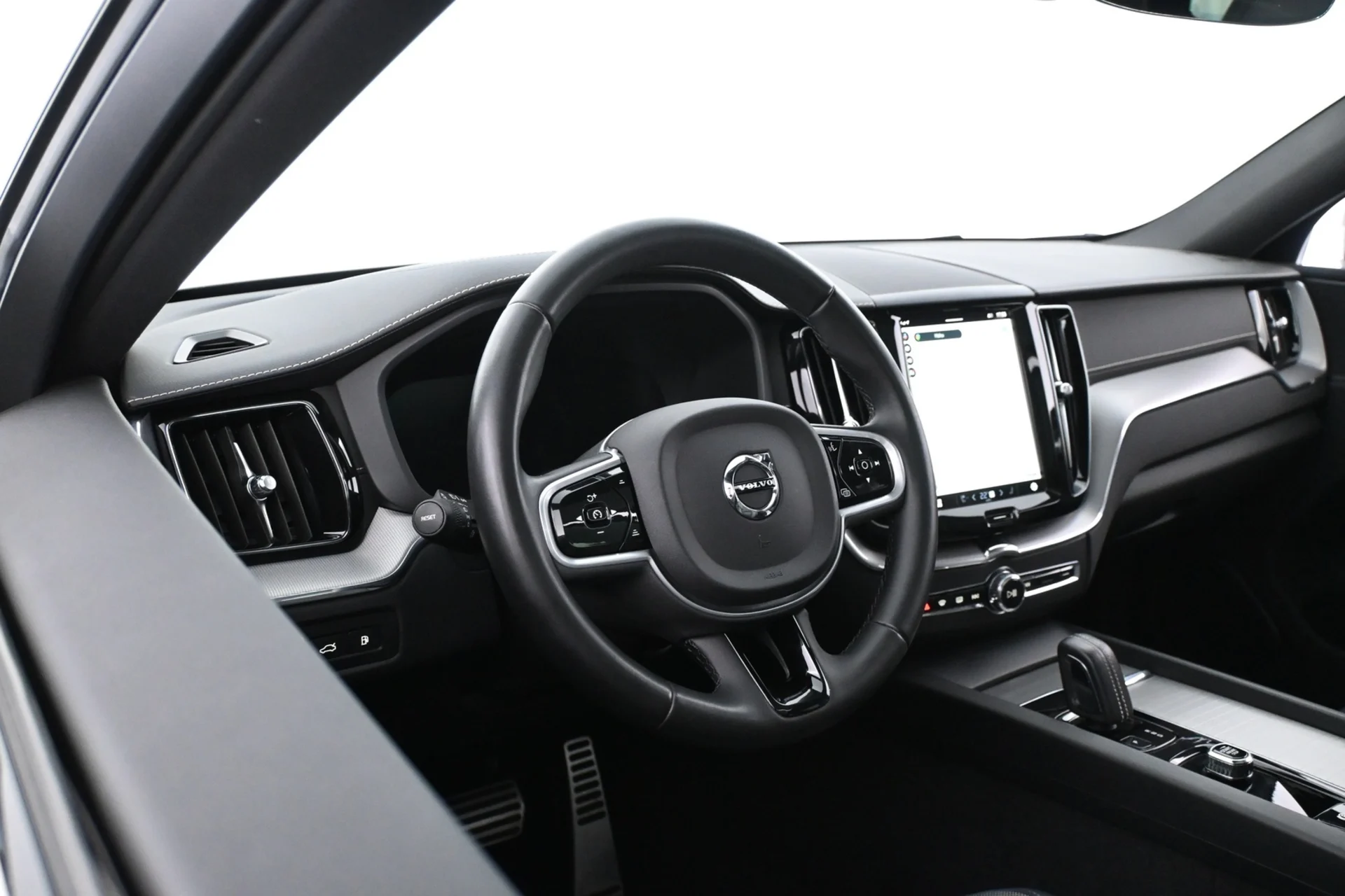 Car Image - 4LNRrA6vgtepW90o9H7vlx