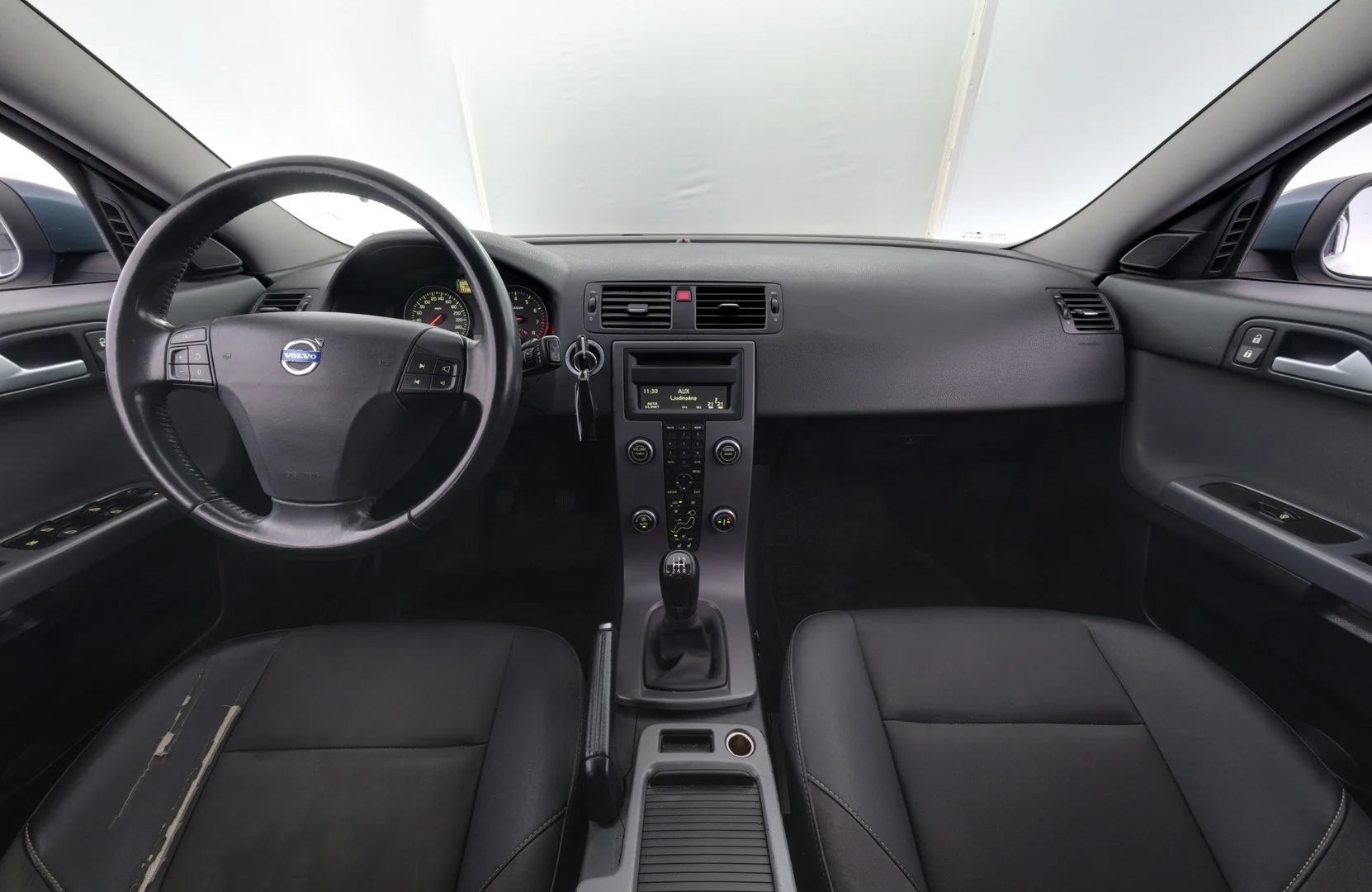 Car Image - 3y4KoNkvgp3gNbFCSdkDN4