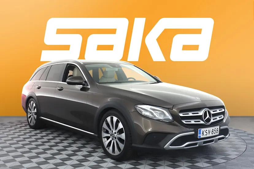 Mercedes-Benz E
