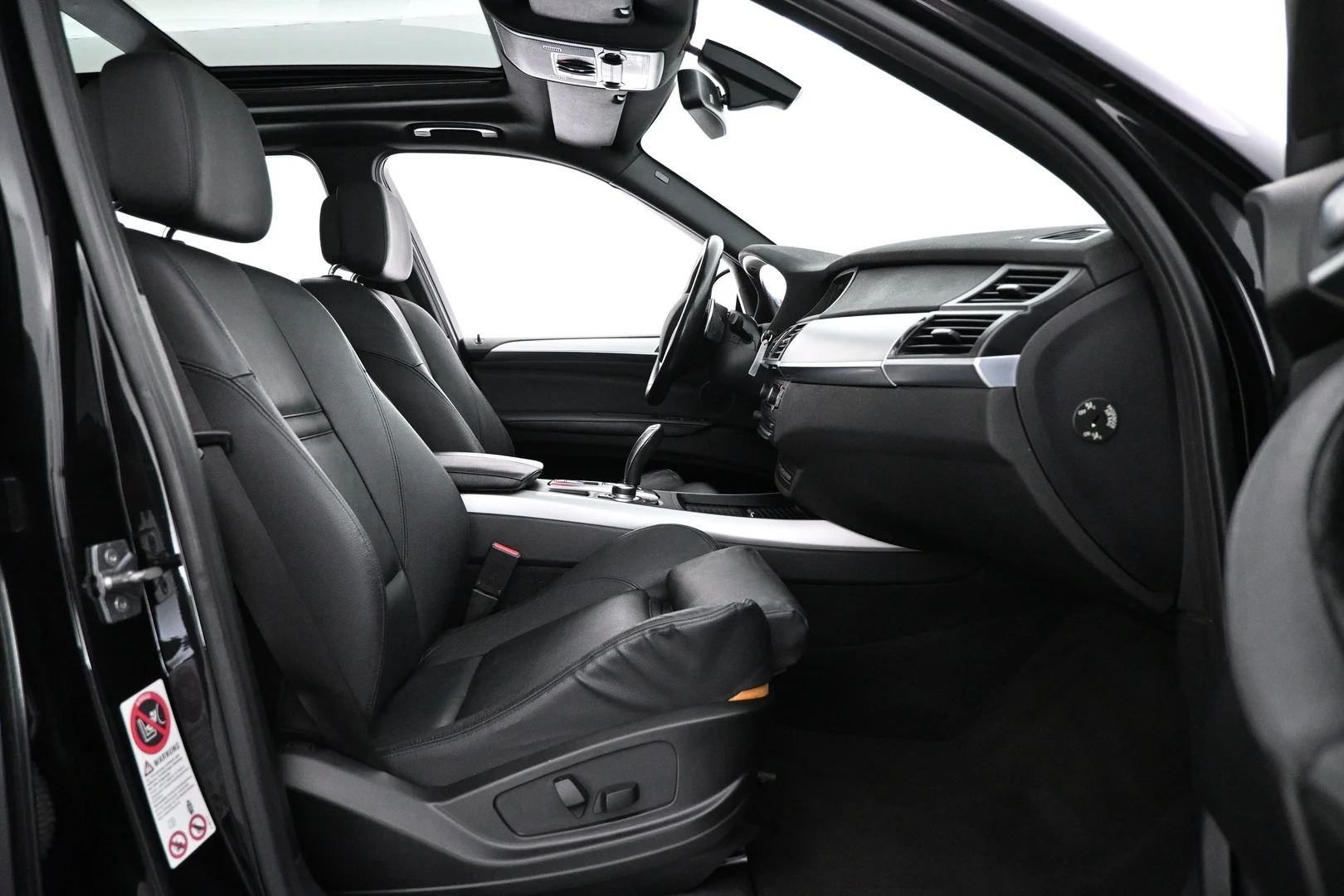 Car Image - 1QkDnnz74Qdf5hNjFreJS4