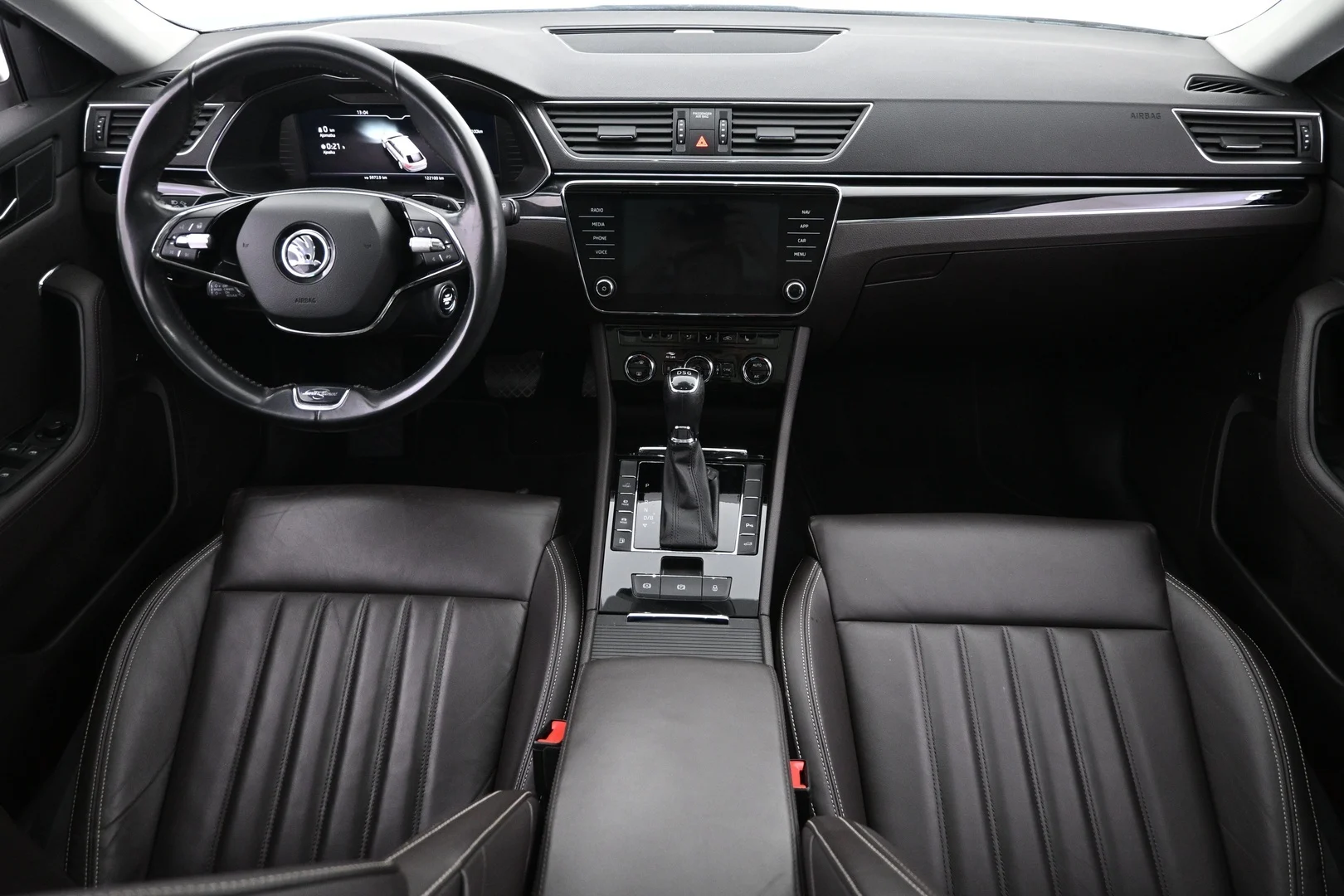 Car Image - 3H7KBtJ1PhV3YfQ1iLJQZu