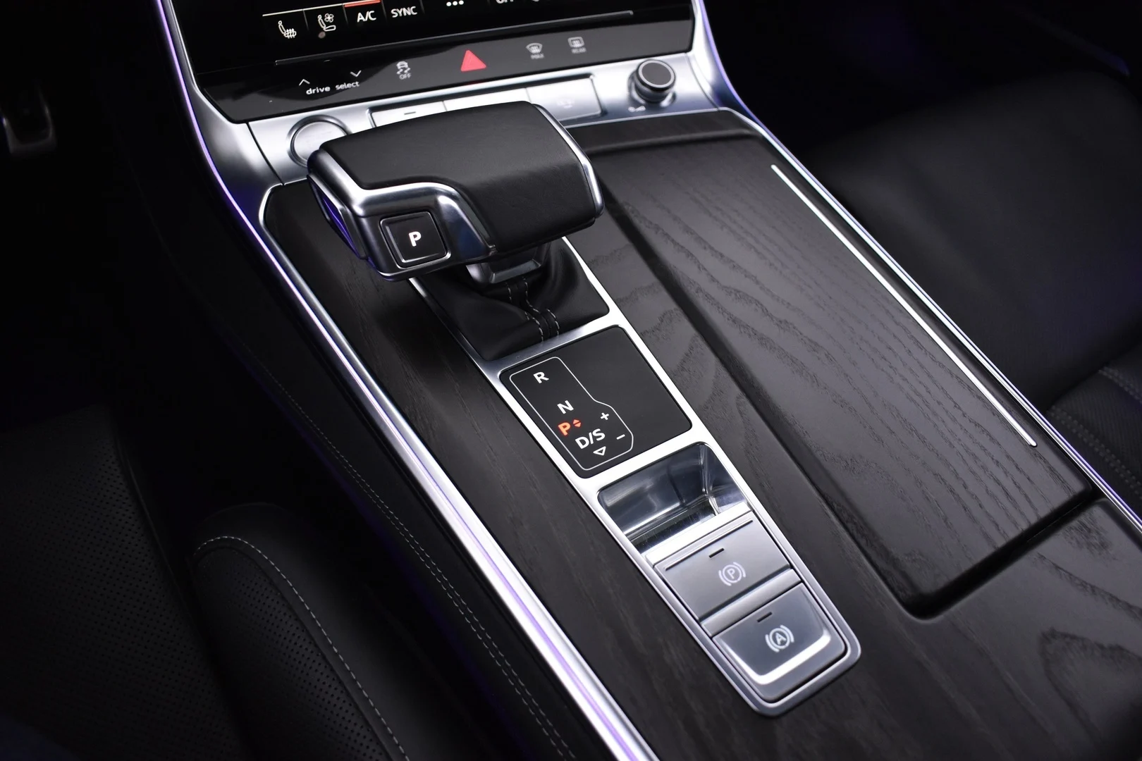 Car Image - 10AZfQKthPl2p7iQJYRNcw