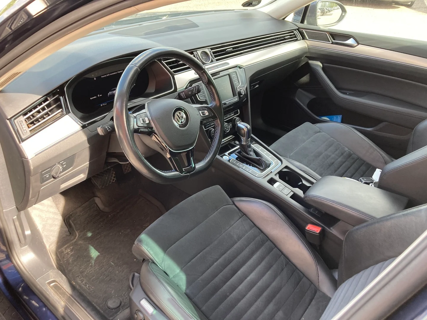 Car Image - 13mEN8TO8tBM3lVgv722qQ