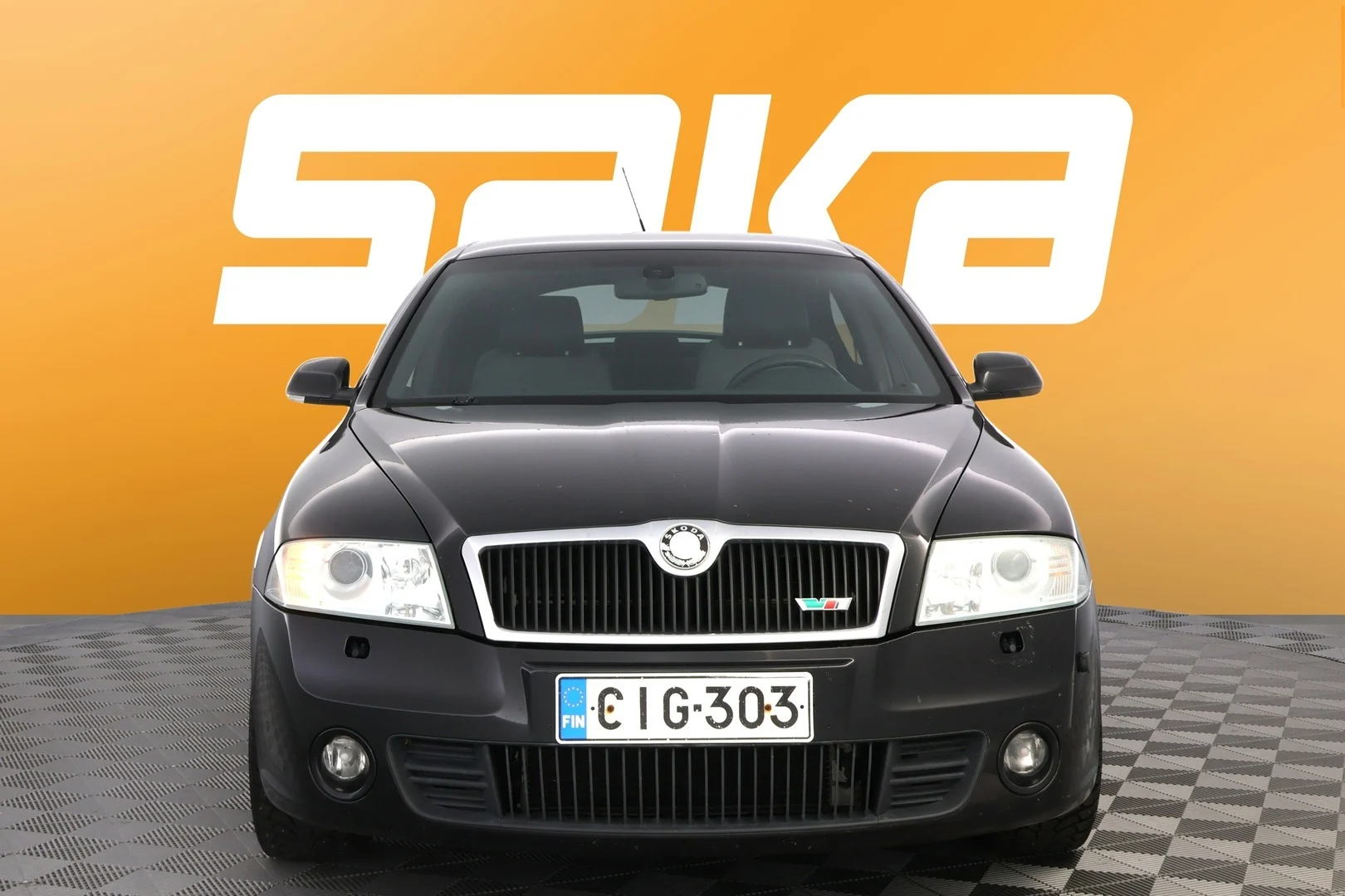 Car Image - QW5s2aY97t4lU6Miu5Vzc