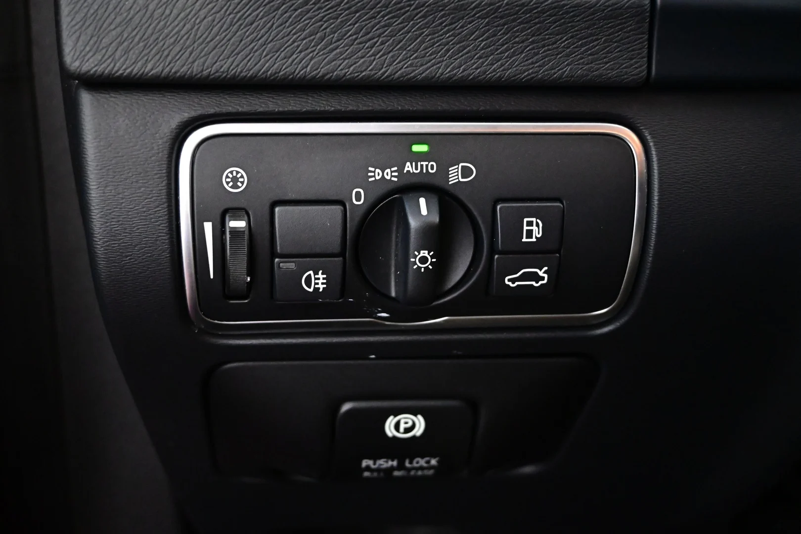 Car Image - 2Xp2MqxoS7O9AoOWjiyMbx