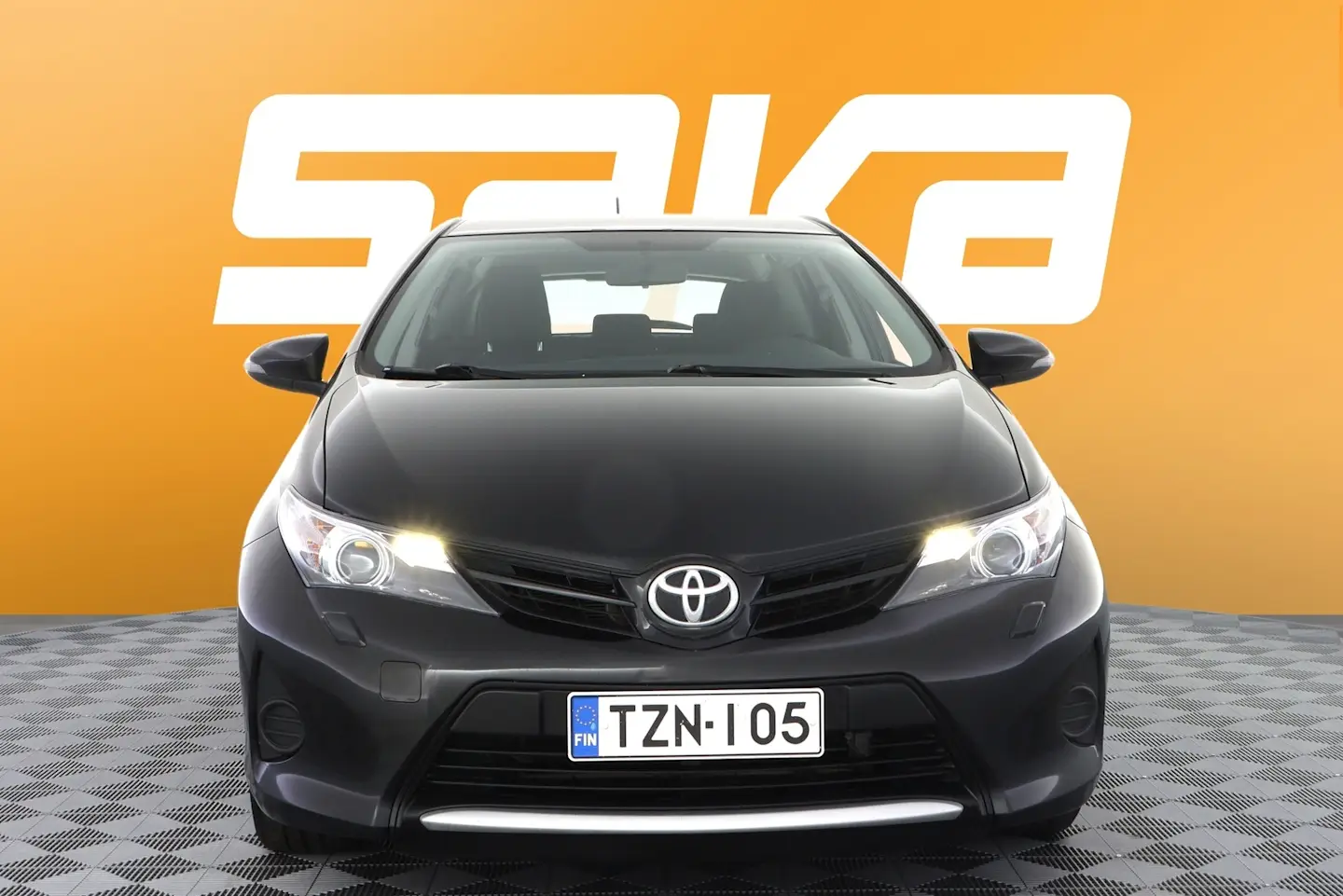 Car Image - 5JngNiiJQBIPiIIpxDjX7s