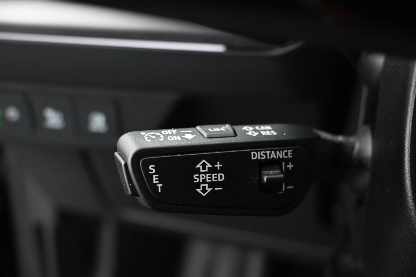 Car Image - 407dLur7D8zhgMImtNDlmB