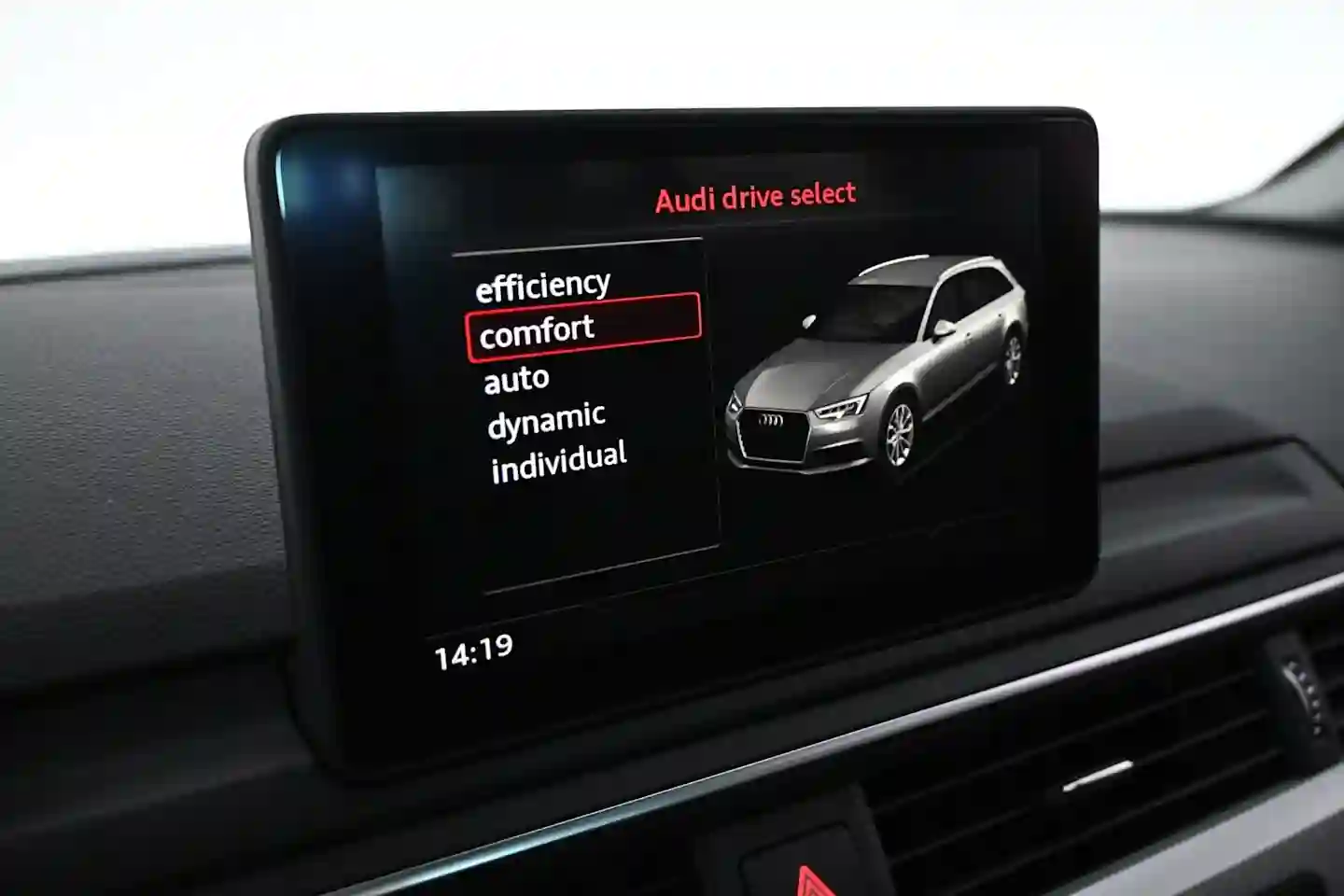 Car Image - 7Ji2oQ9T0EyNeCa5CV9ZKj