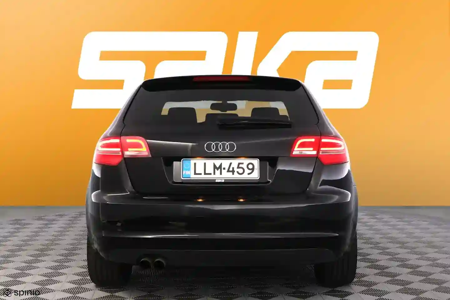 Car Image - 2kCL4xnrn2DbkslX2YoTpR