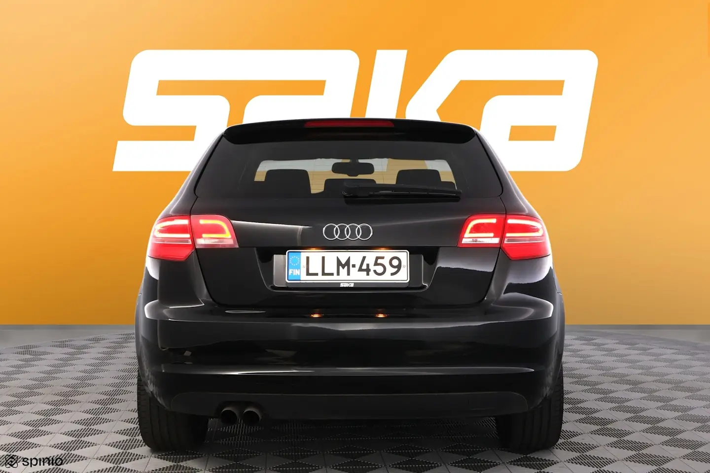 Car Image - 2kCL4xnrn2DbkslX2YoTpR