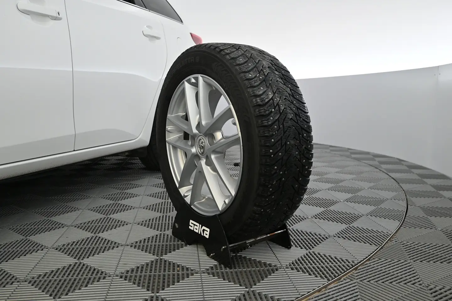 Car Image - 6LRH8kBw8y2PjkjJOlS2Ra