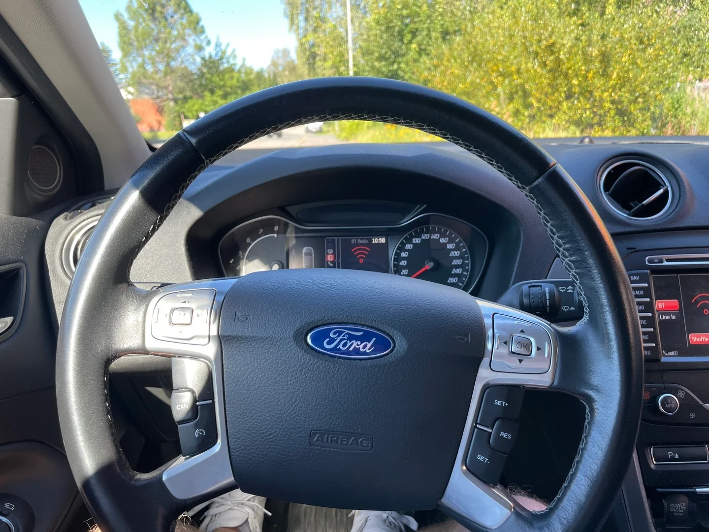 Car Image - 5ZLJZTKOnHOsfeV3t0sNAT