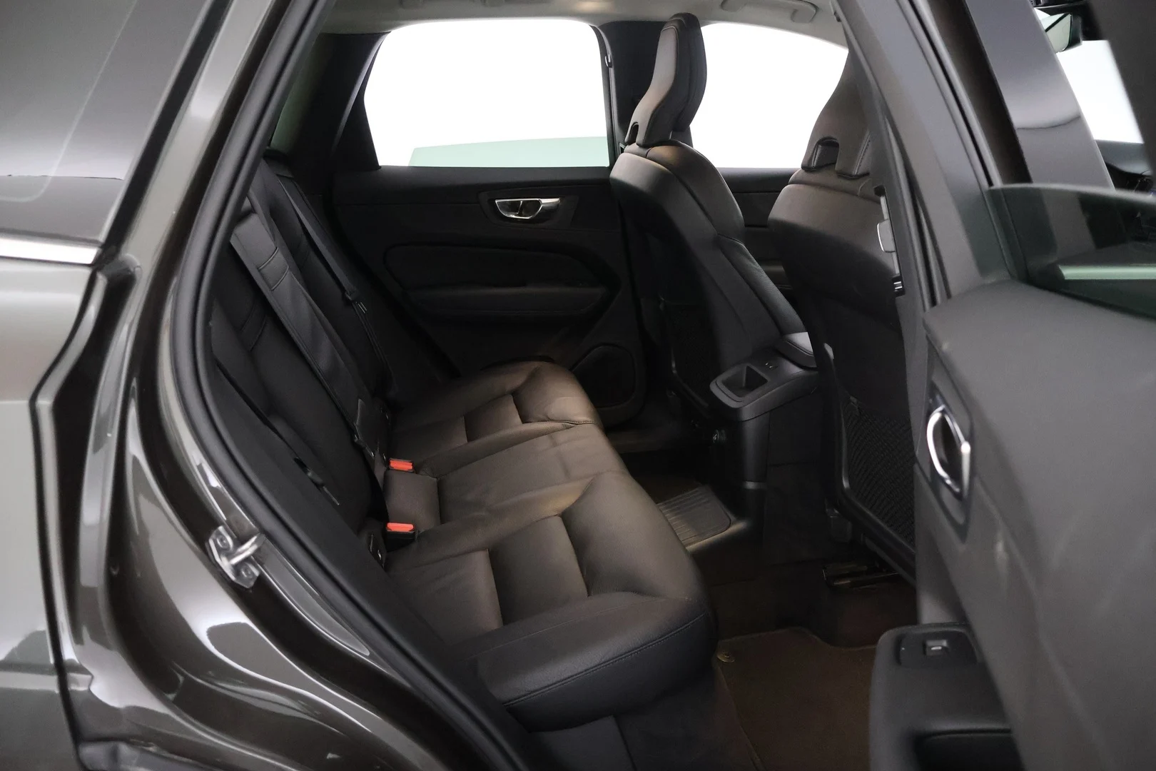 Car Image - 4m6udn0A1pp4Sm8FtWytAc