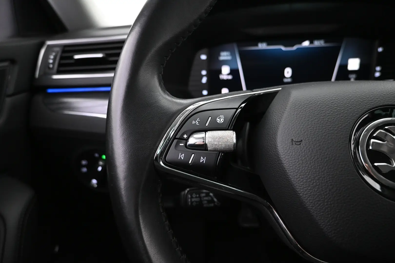 Car Image - 1mRM6aVx5eEYs2MTcgbr3T