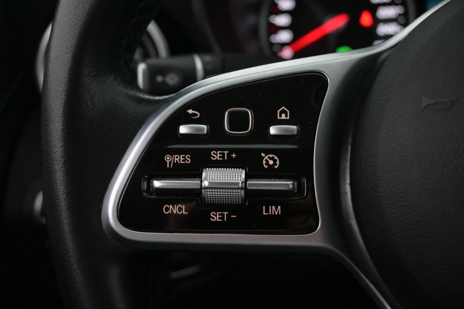 Car Image - 5Lqud1JgV3o541oDpVVjdq