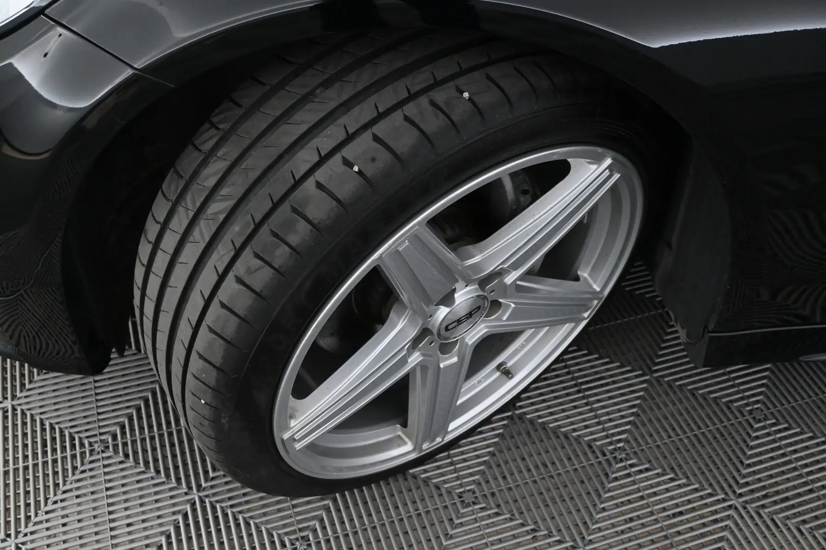 Car Image - 39WdJArrsdIxtU5tm0YrBi
