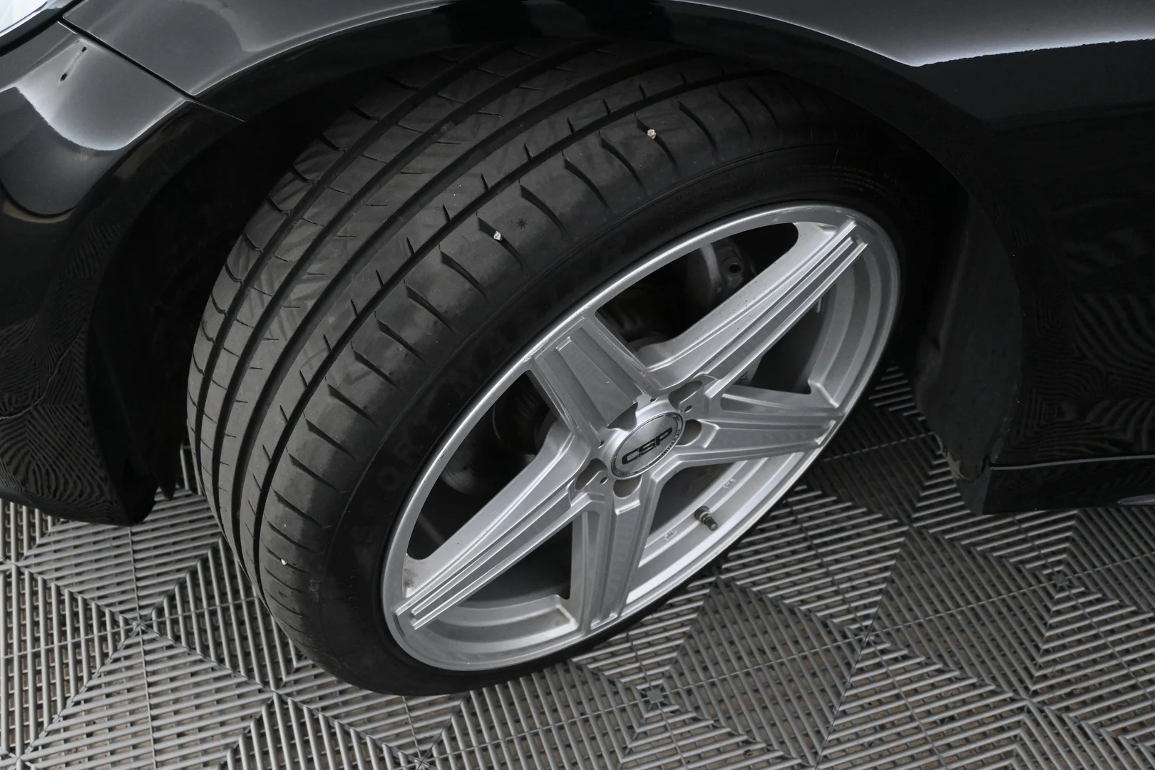 Car Image - 39WdJArrsdIxtU5tm0YrBi