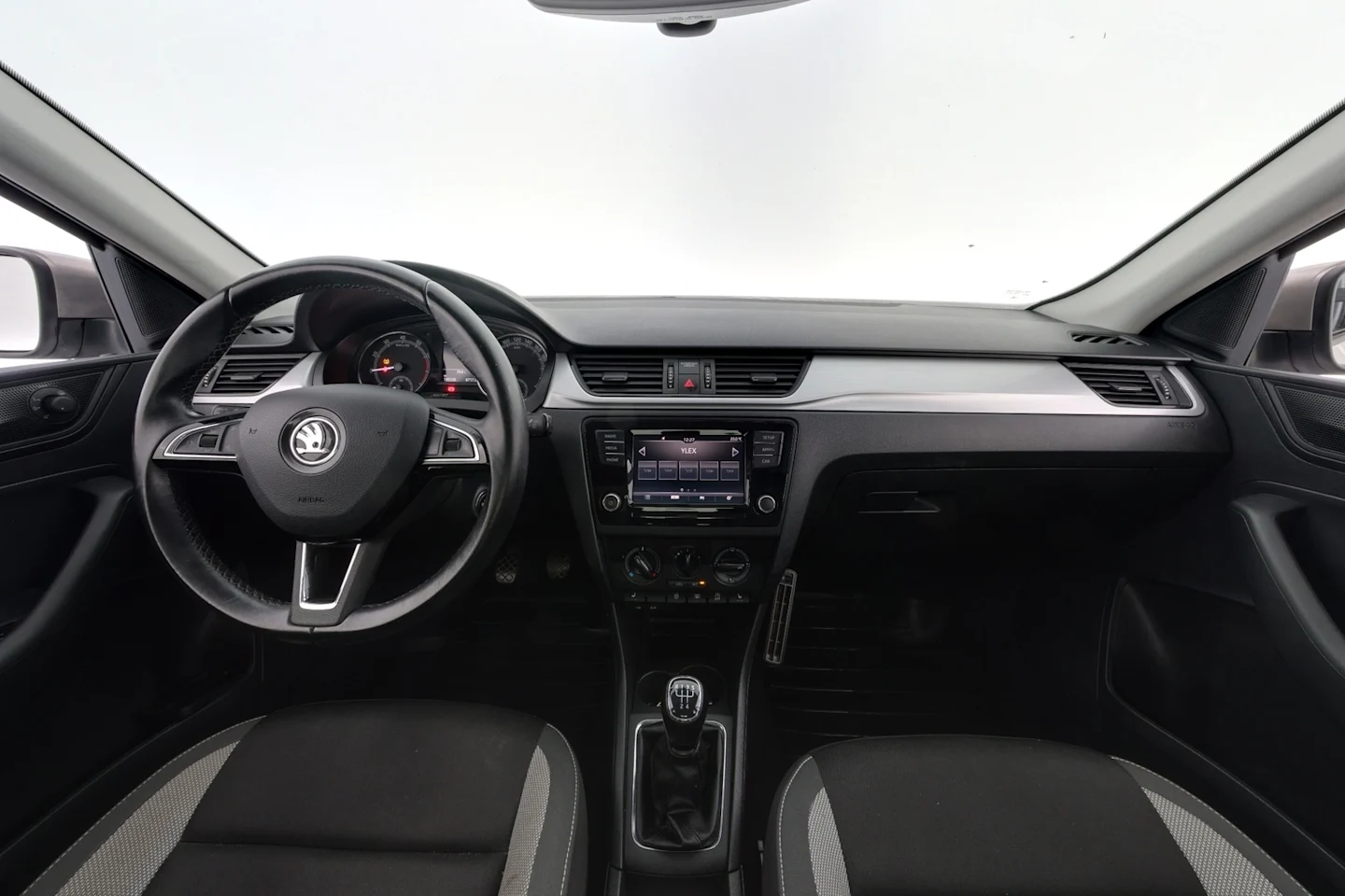 Car Image - 382ZAbqV9uz6stsAMgypEJ