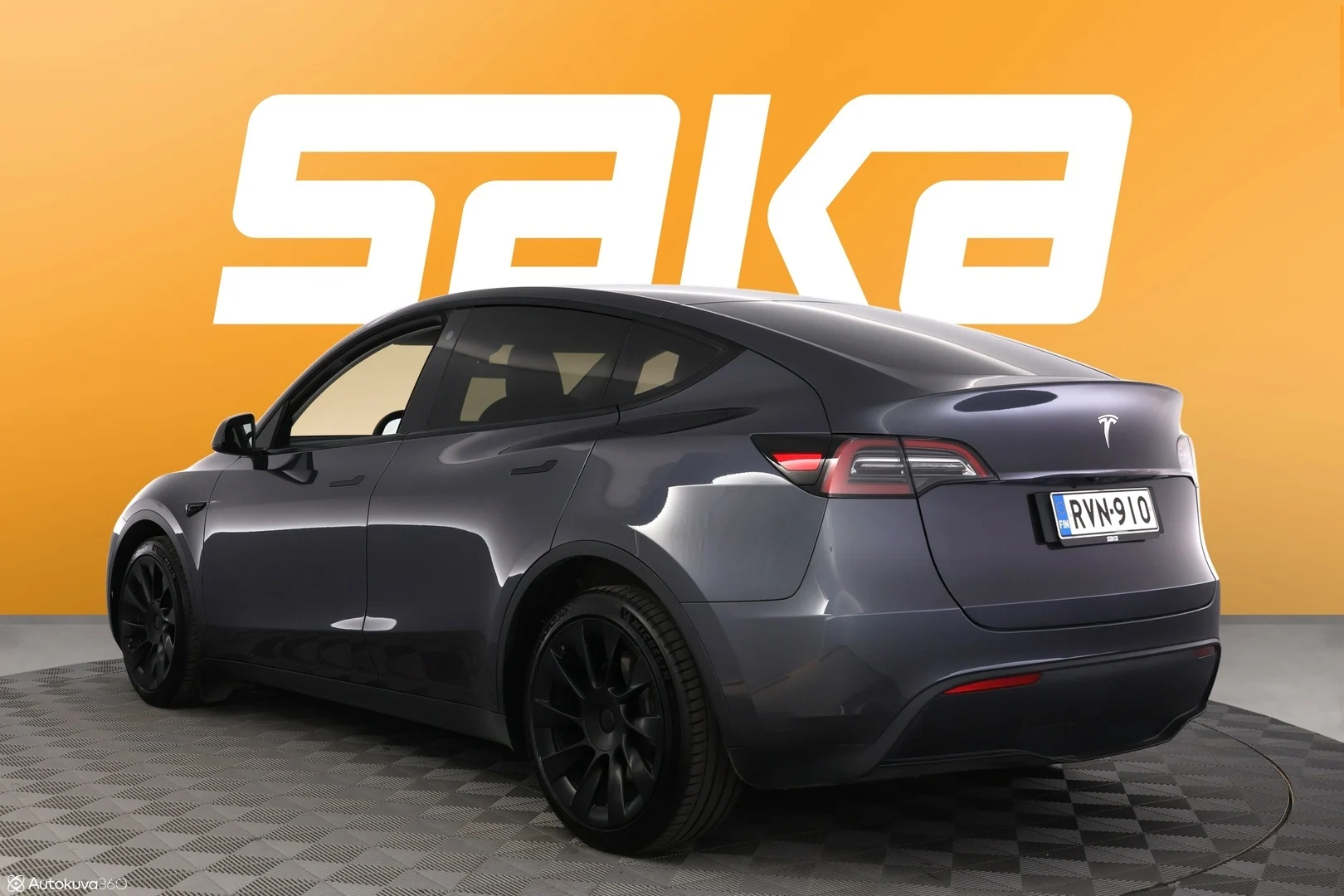 Car Image - 5zFlRhttbwTz7XB4IINVTG